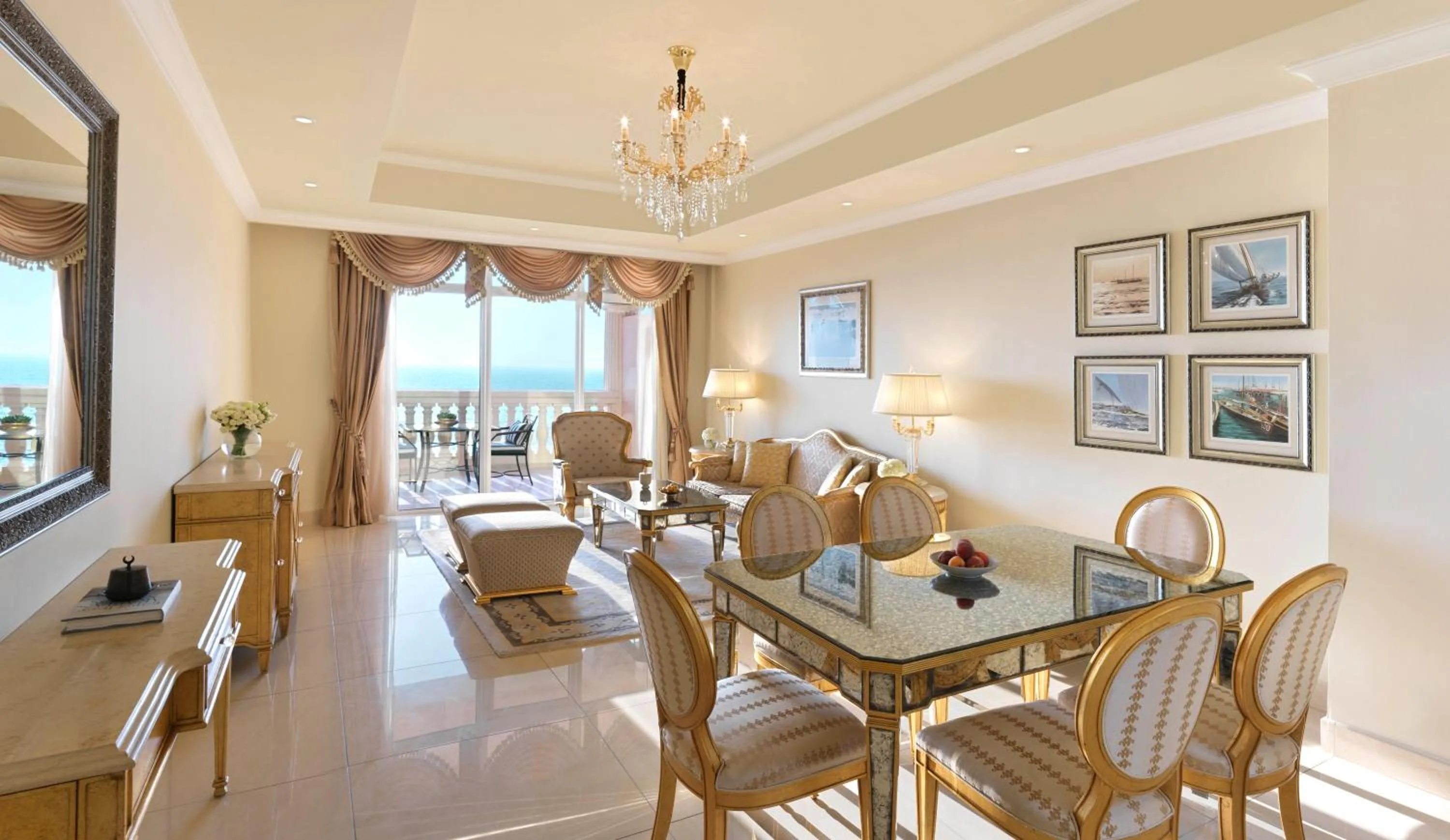 Living room in Kempinski Hotel & Residences Palm Jumeirah