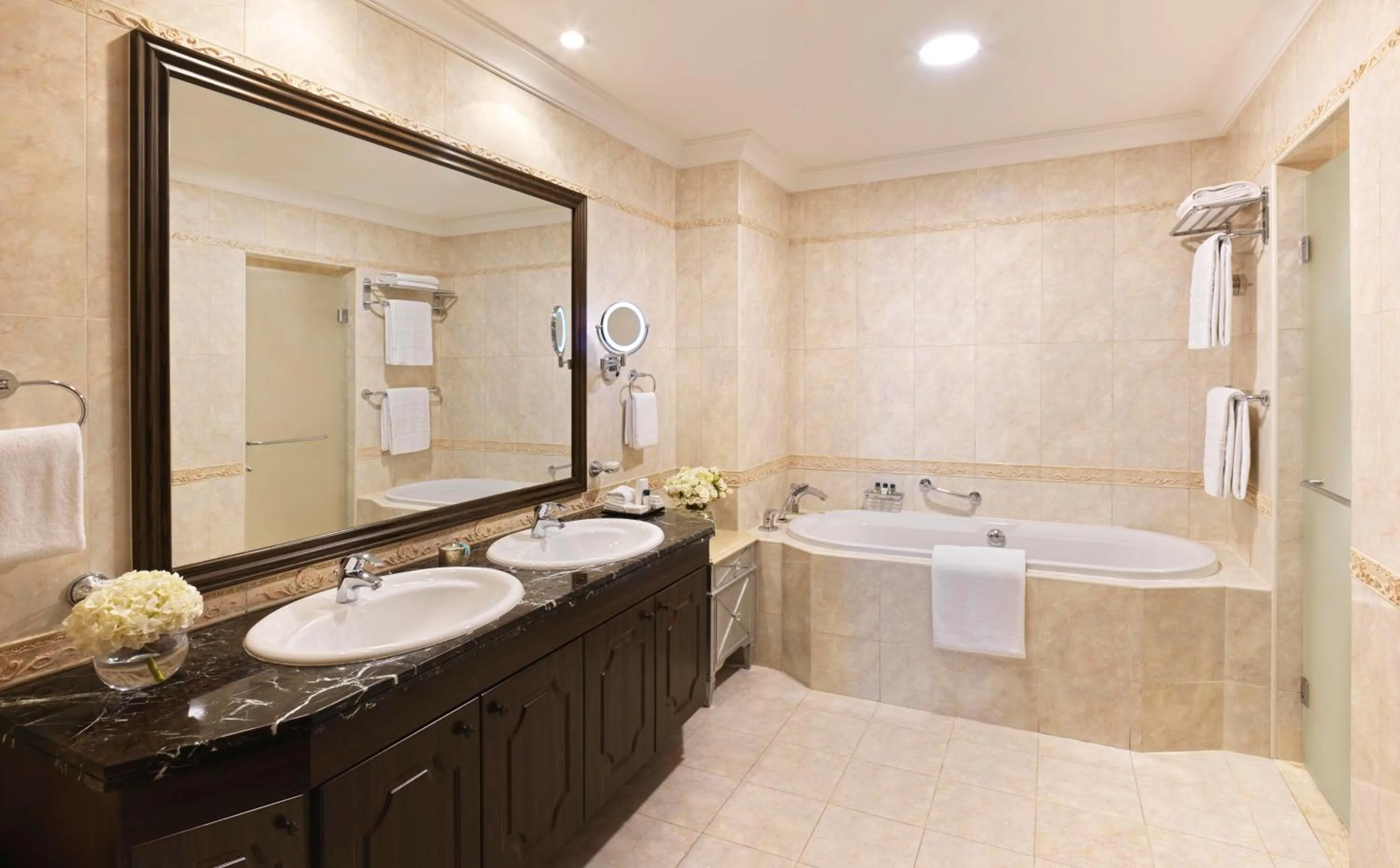 Bathroom in Kempinski Hotel & Residences Palm Jumeirah