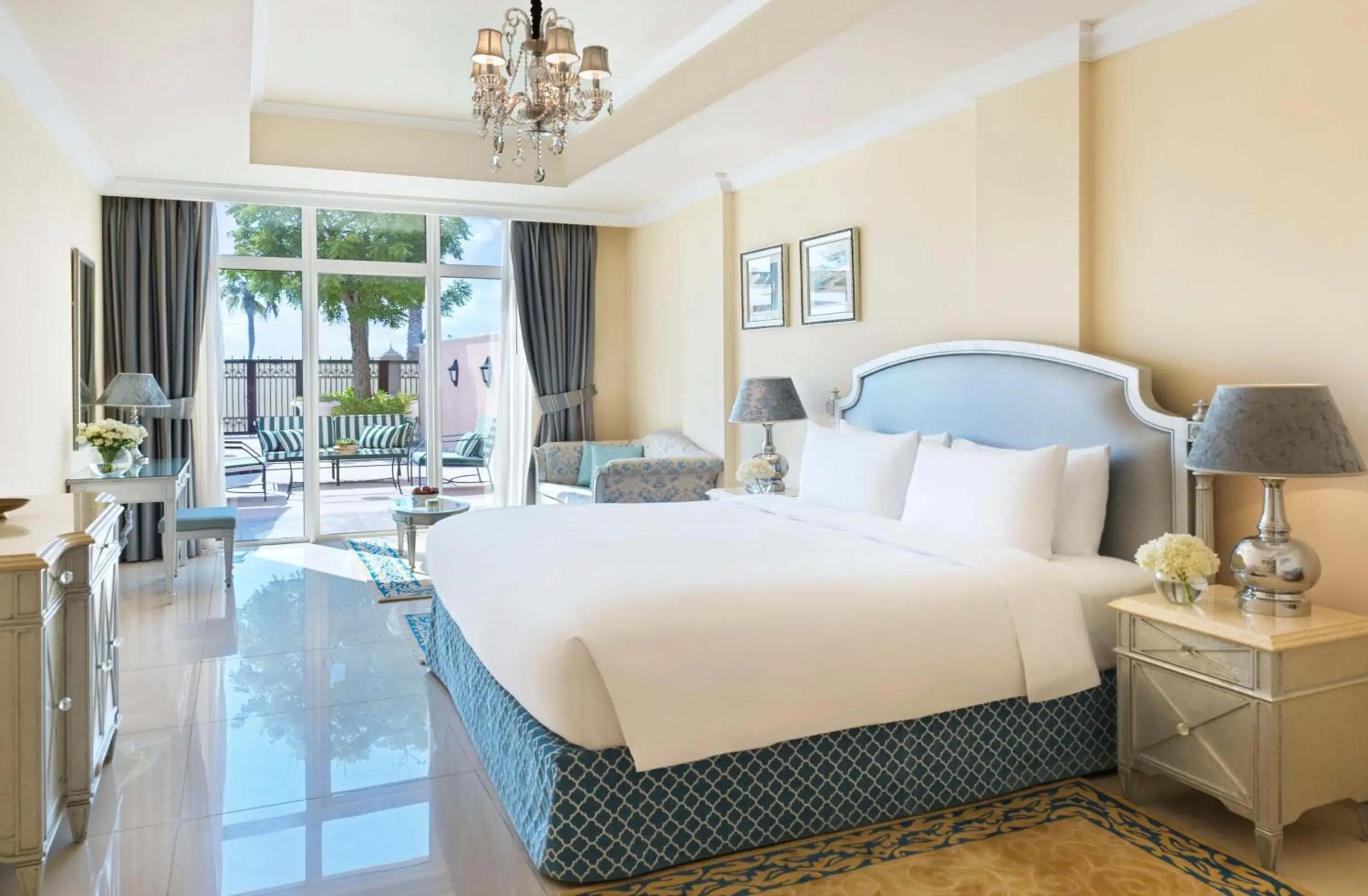 Bedroom, Bed in Kempinski Hotel & Residences Palm Jumeirah Bedroom, Bed in Kempinski Hotel & Residences Palm Jumeirah