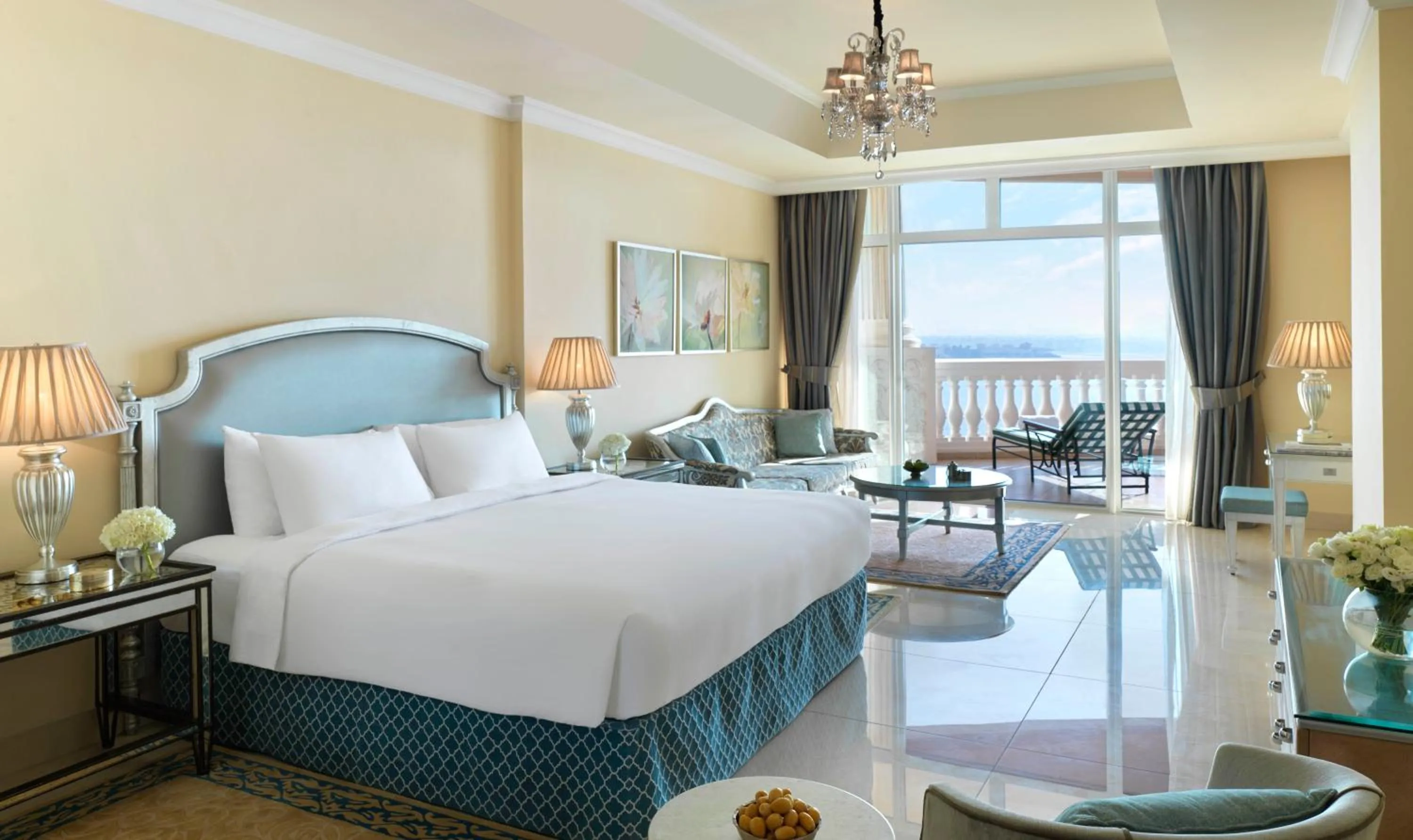Bedroom, Bed in Kempinski Hotel & Residences Palm Jumeirah