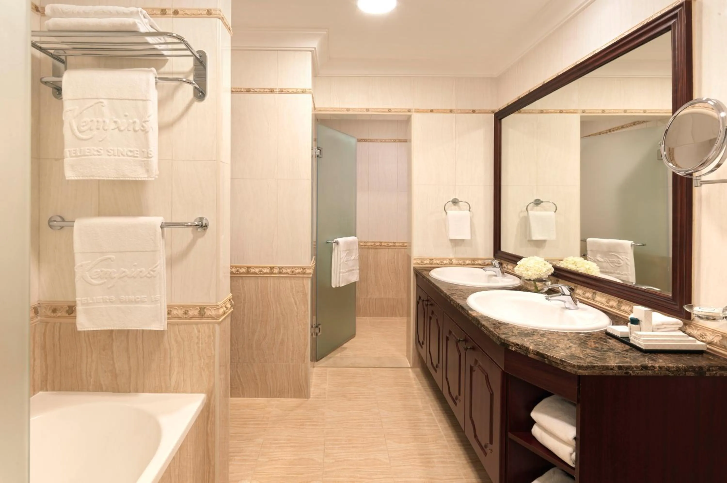 Bathroom in Kempinski Hotel & Residences Palm Jumeirah