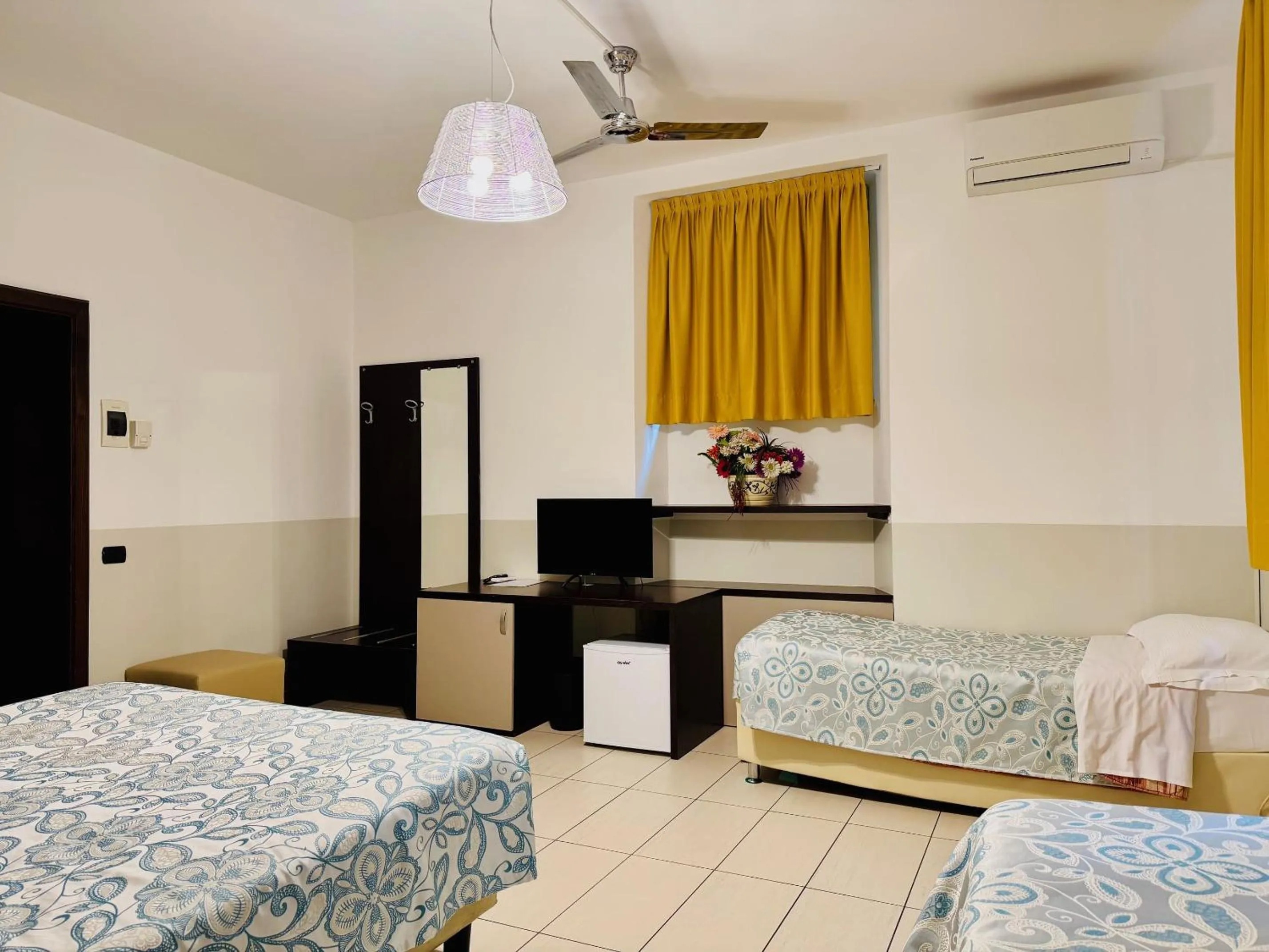 Photo of the whole room, Bed in Hotel Marco's