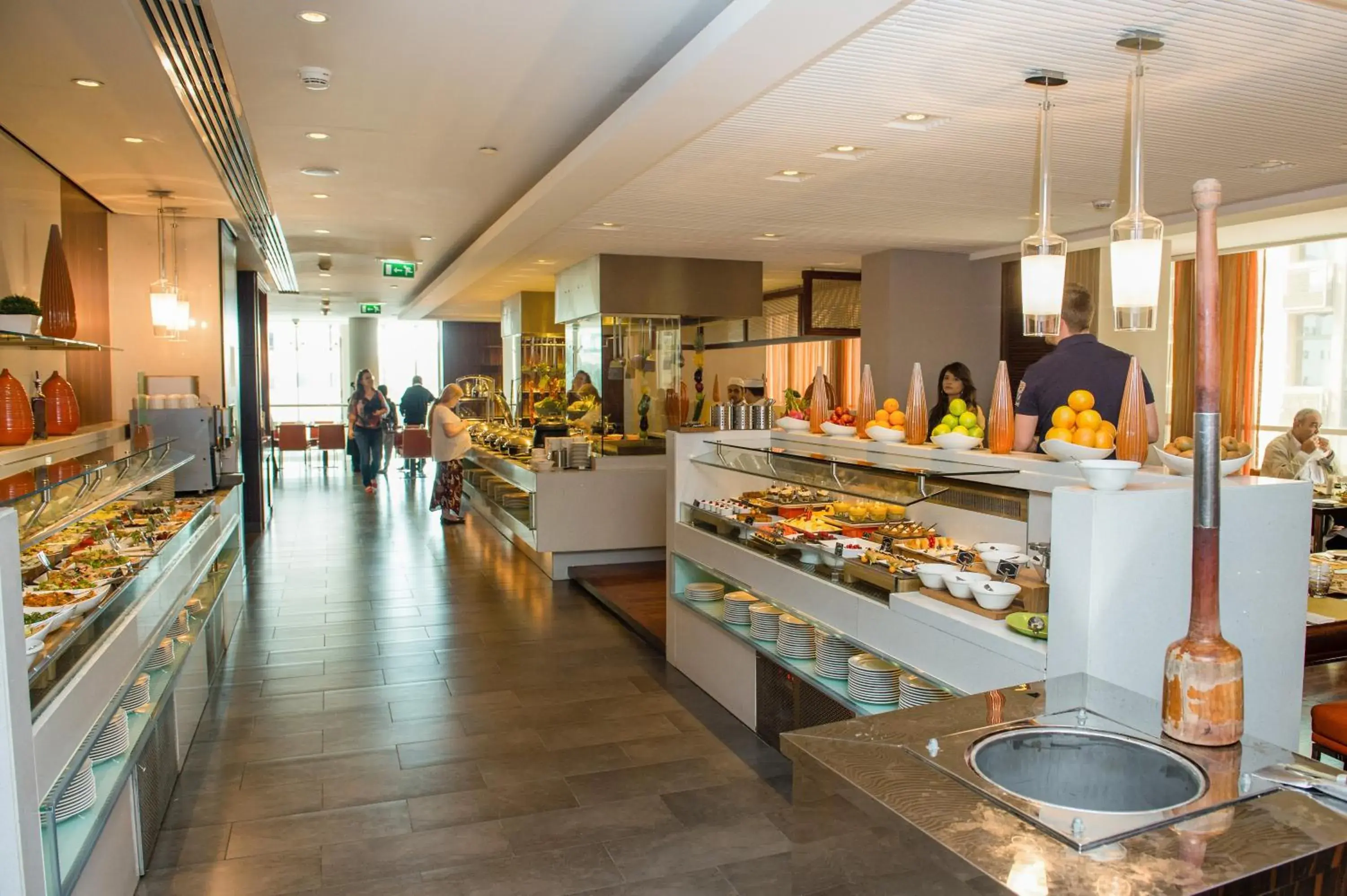 Restaurant/places to eat in Centro Al Manhal by Rotana Restaurant/places to eat in Centro Al Manhal by Rotana