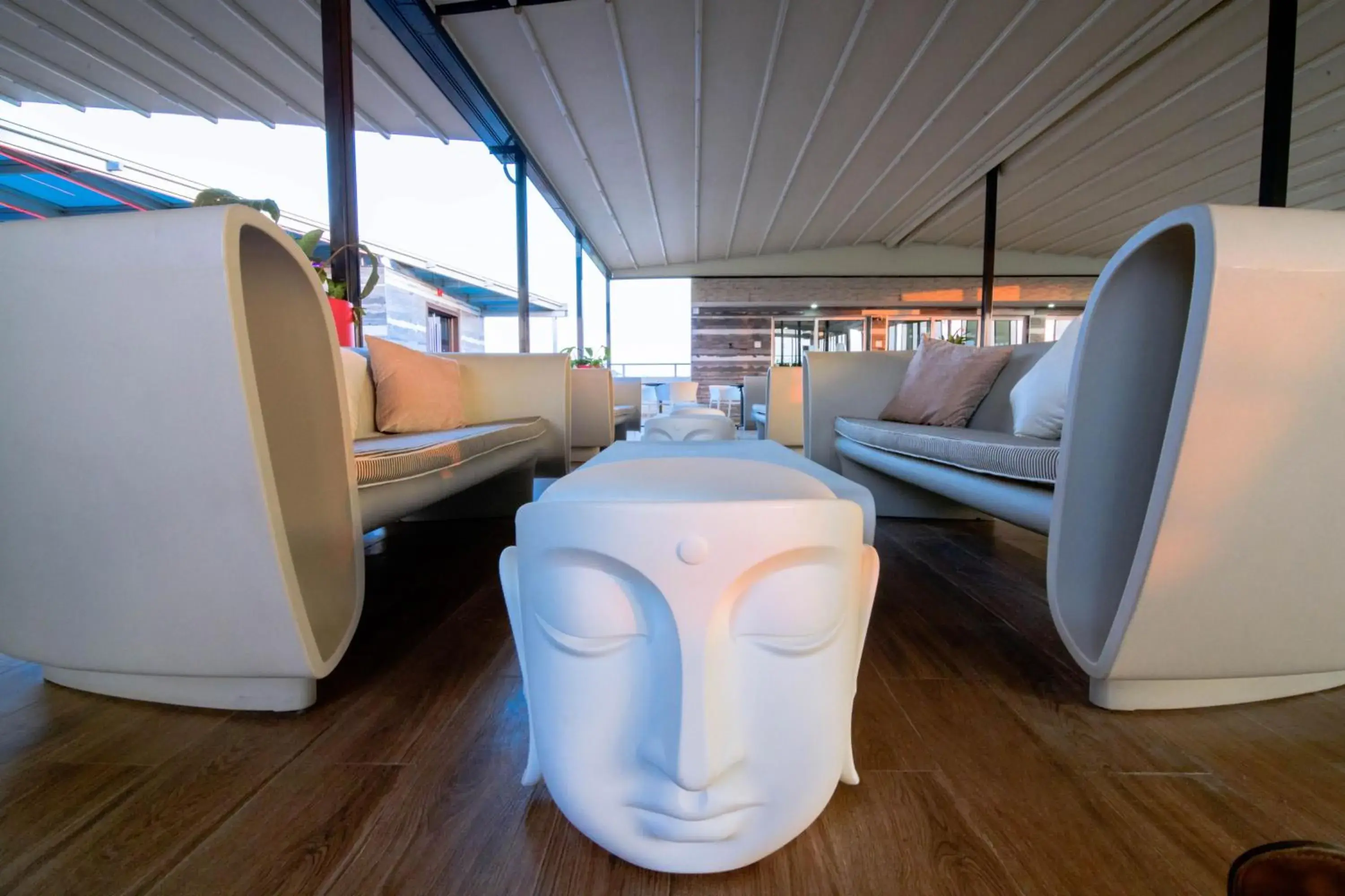 Lounge or bar in The Wells Carlton Lounge or bar in The Wells Carlton