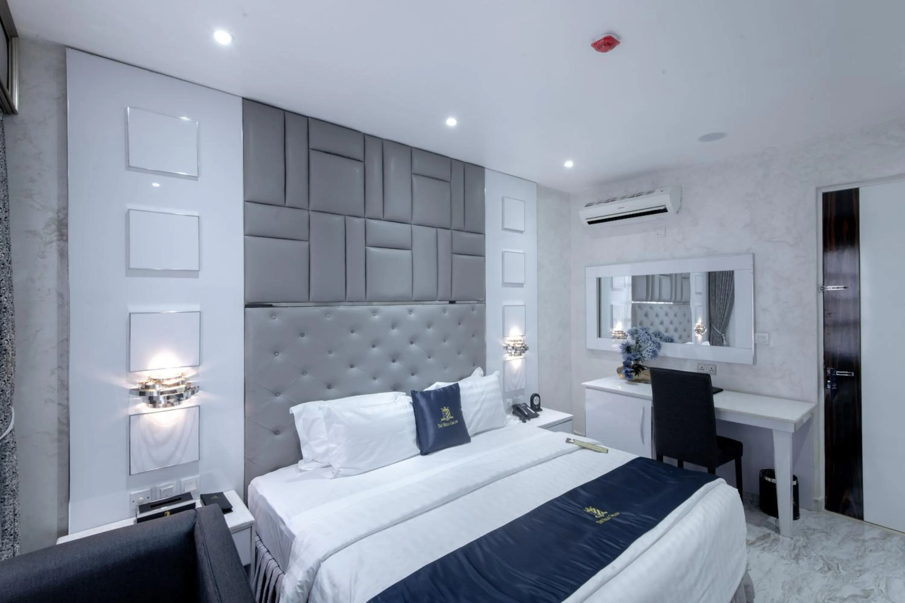 Bedroom, Bed in The Wells Carlton