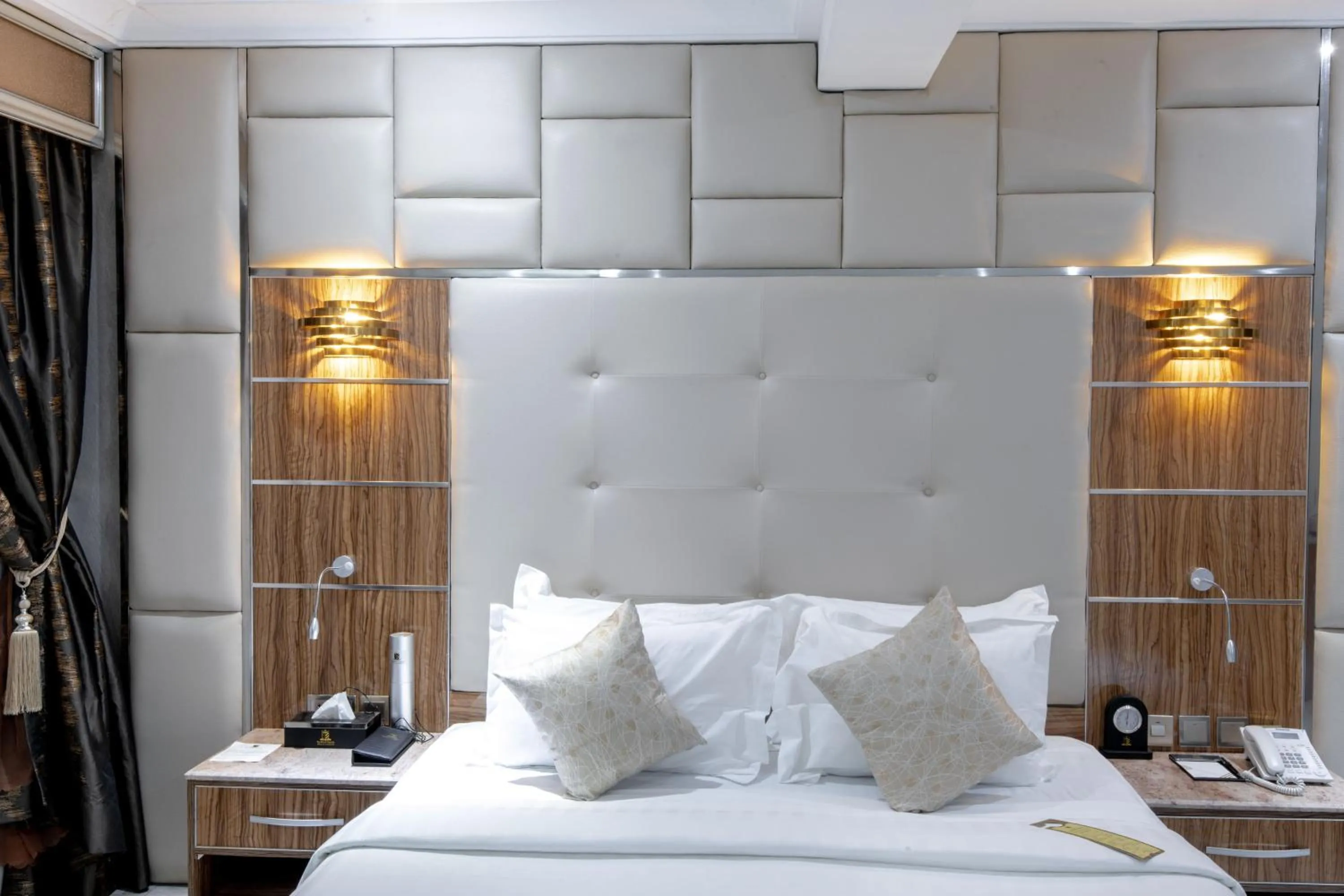 Bedroom, Bed in The Wells Carlton