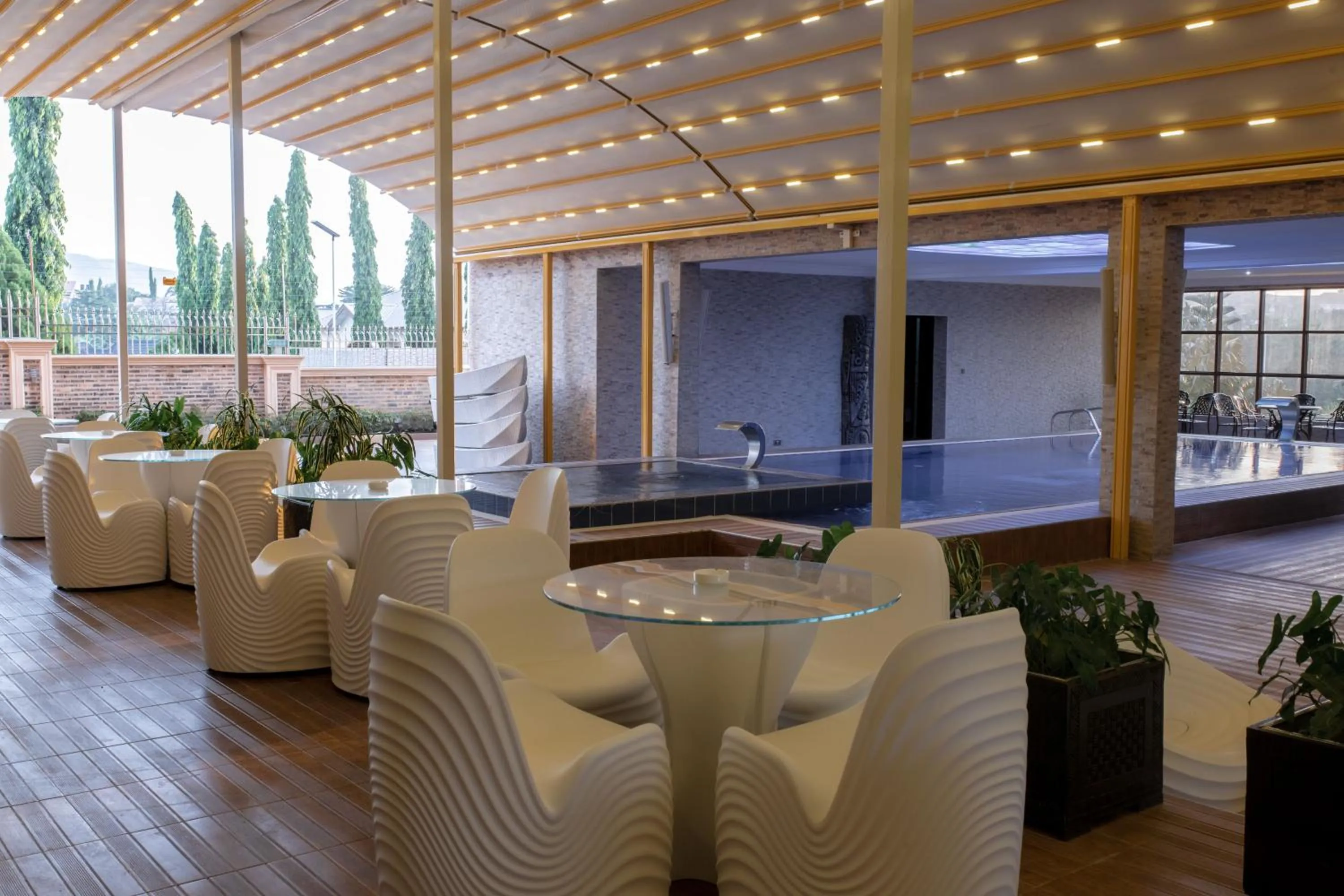 Lounge or bar in The Wells Carlton