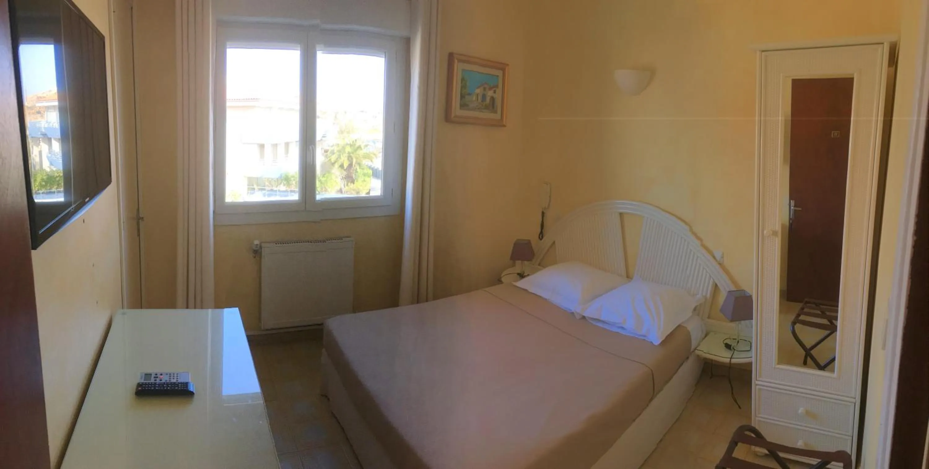 Bedroom, Bed in L'Isula Rossa