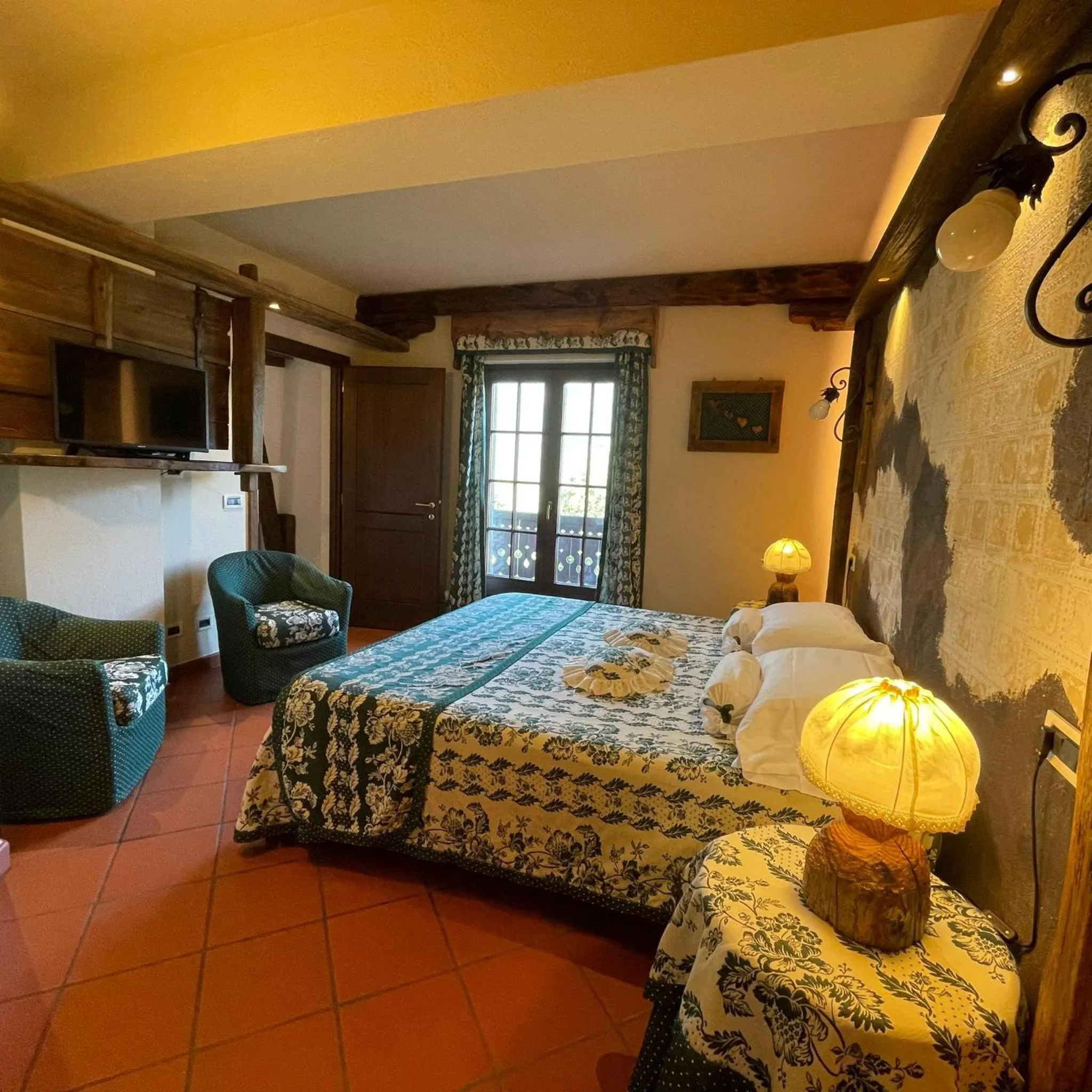 Bed in Hotel Milleluci