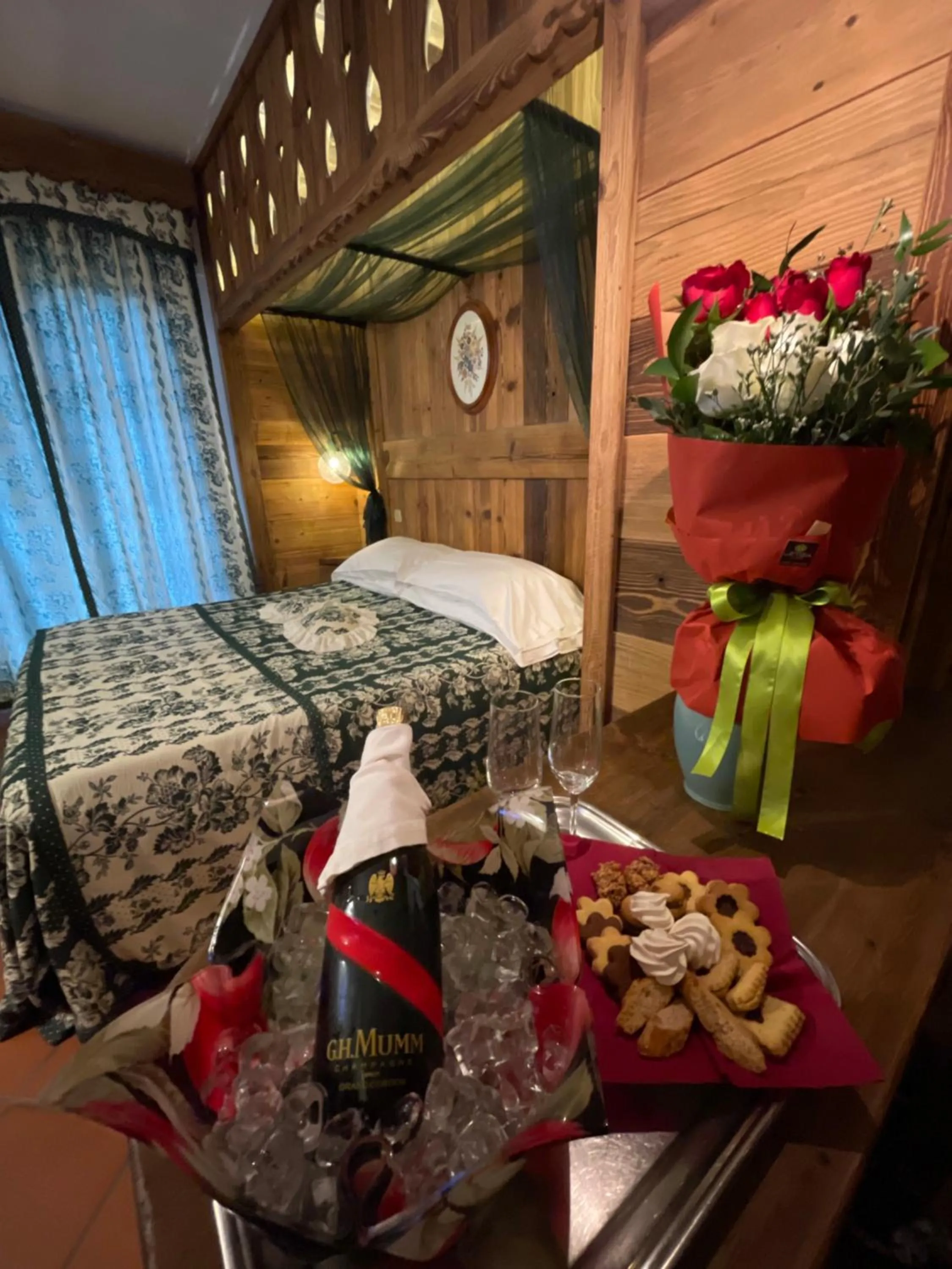 Bed in Hotel Milleluci