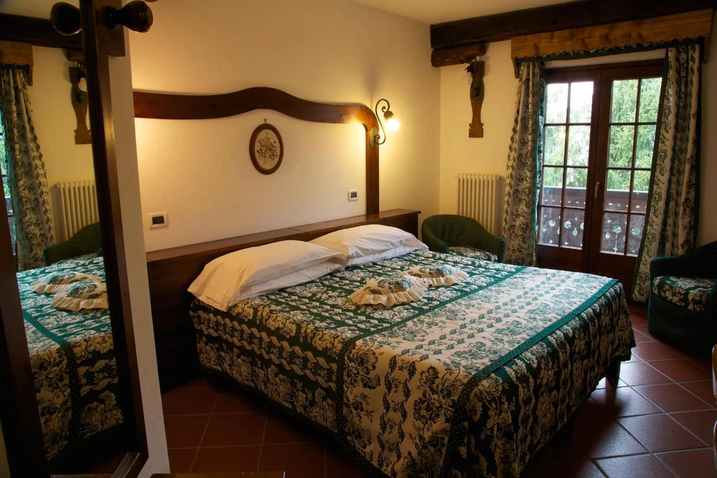 Double Room with Balcony in Hotel Milleluci Double Room with Balcony in Hotel Milleluci