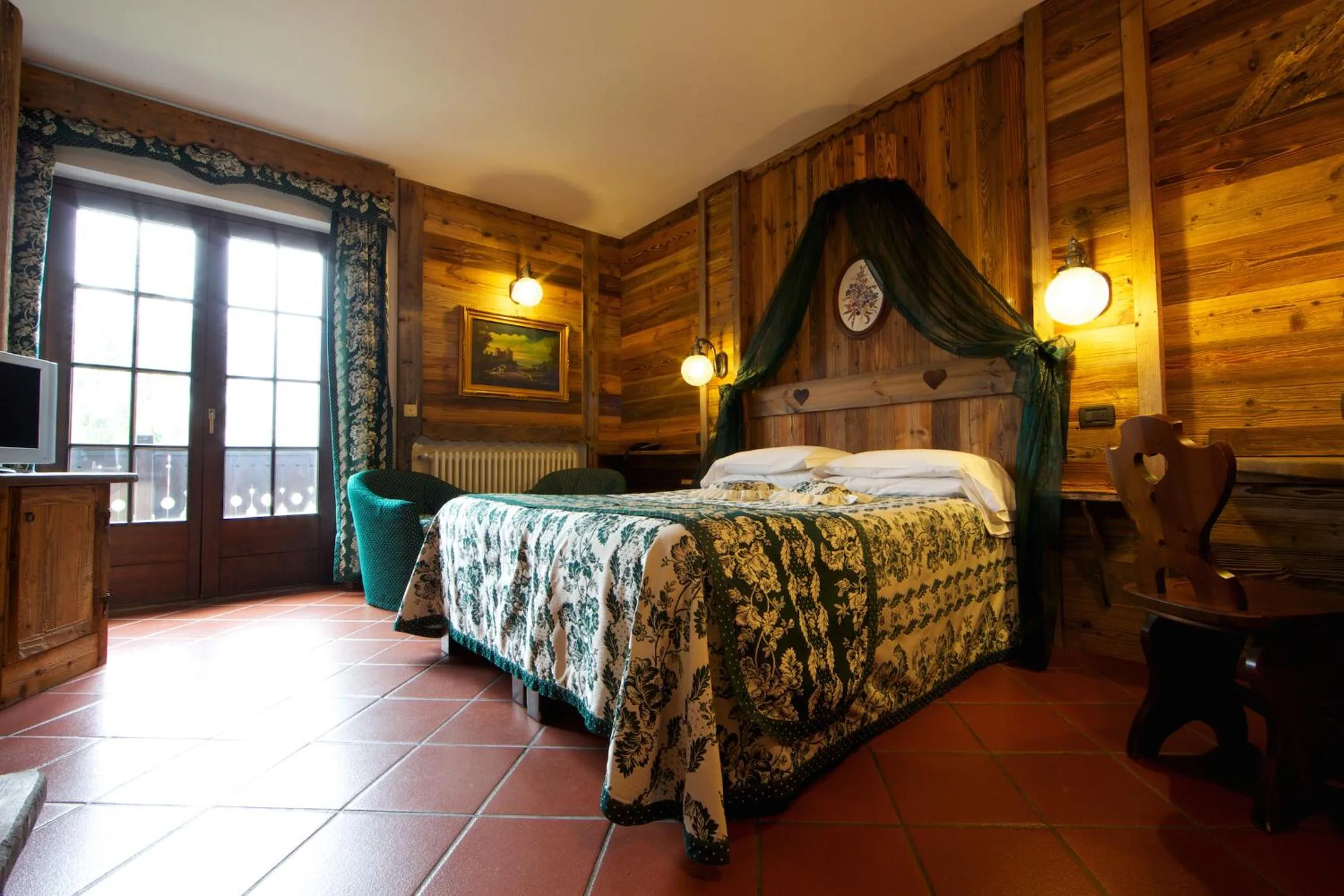 Photo of the whole room, Bed in Hotel Milleluci