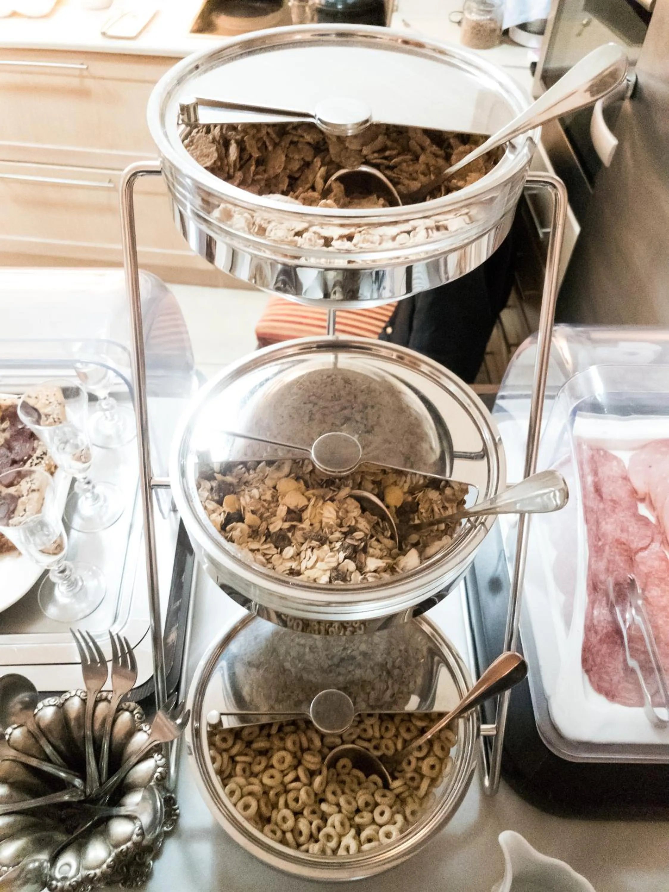 Breakfast in Hotel Sophia