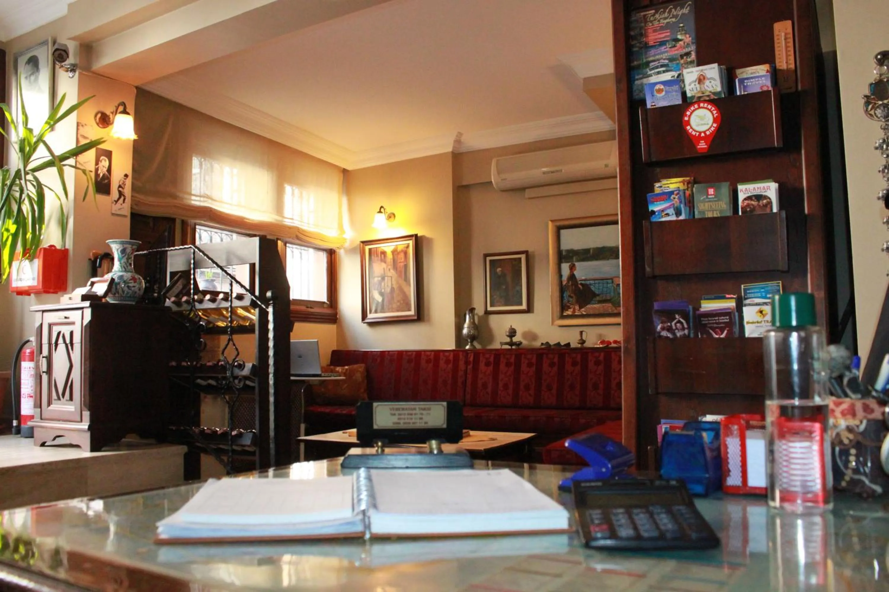 Lobby or reception in Hotel SultanHill