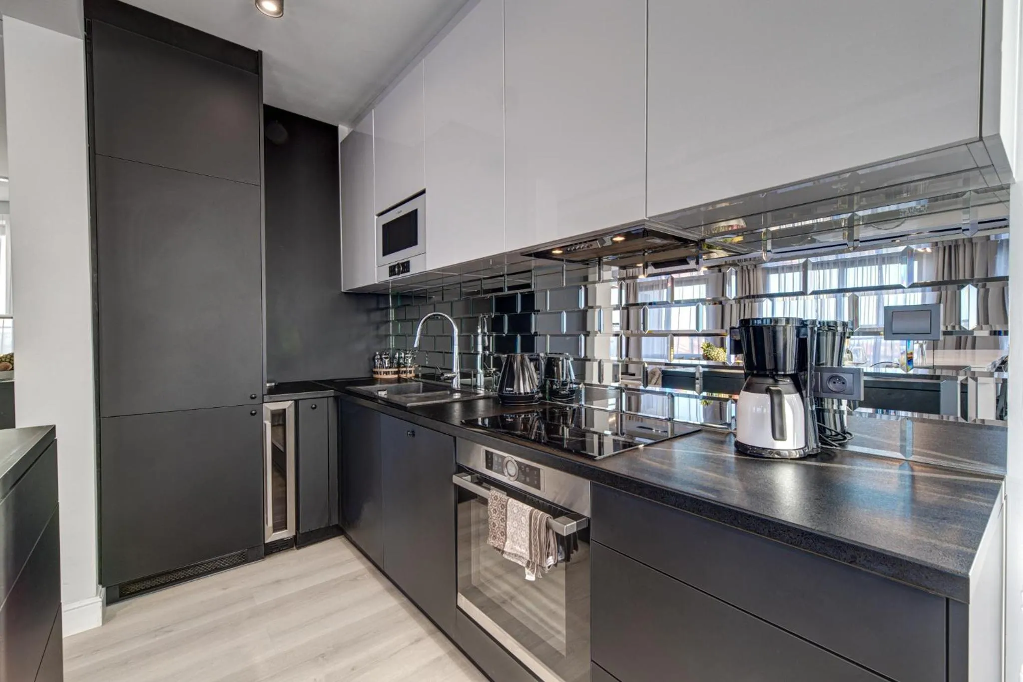 Coffee/tea facilities in Apartamenty Rondo