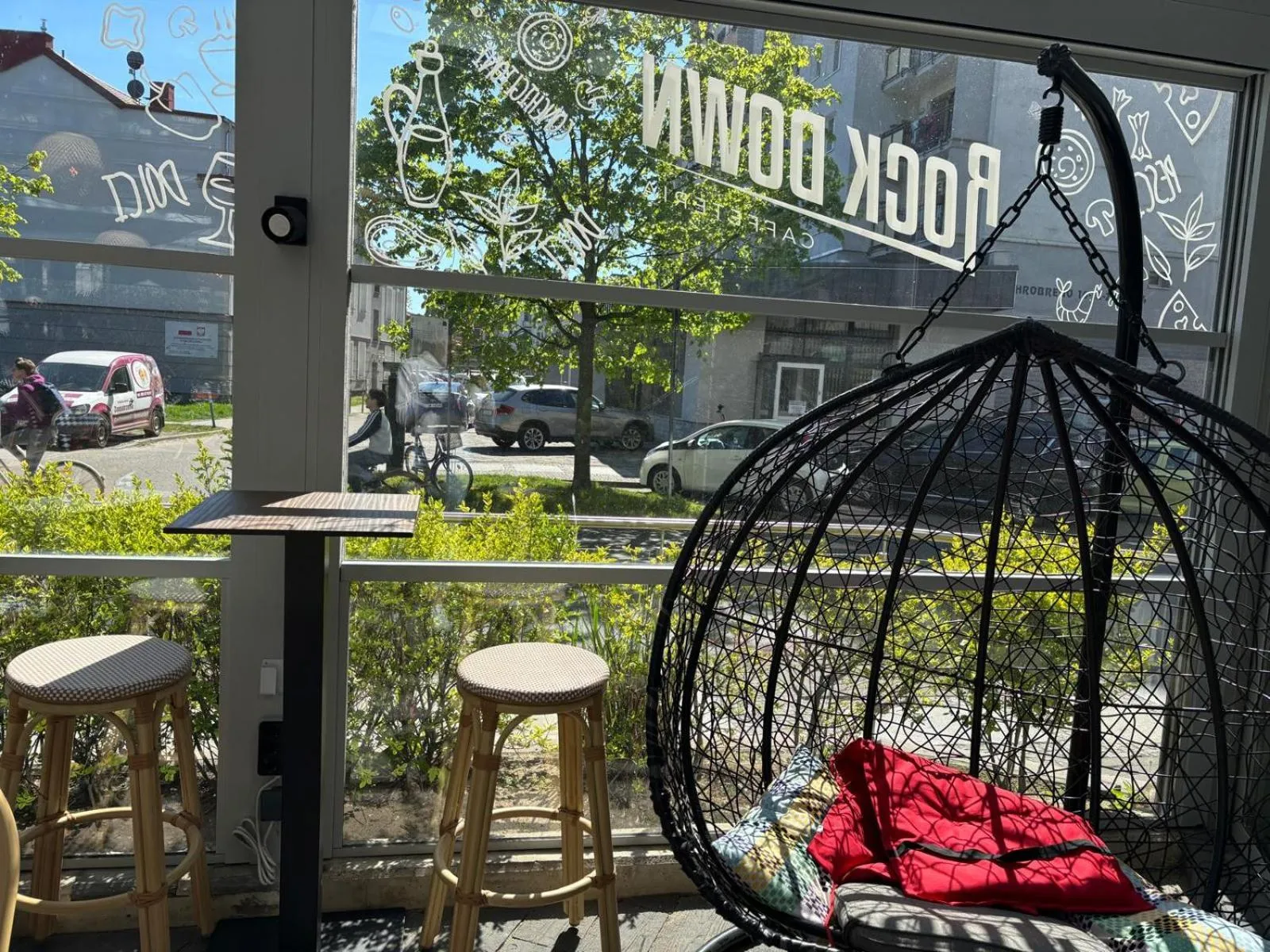 Restaurant/places to eat in Apartamenty Rondo