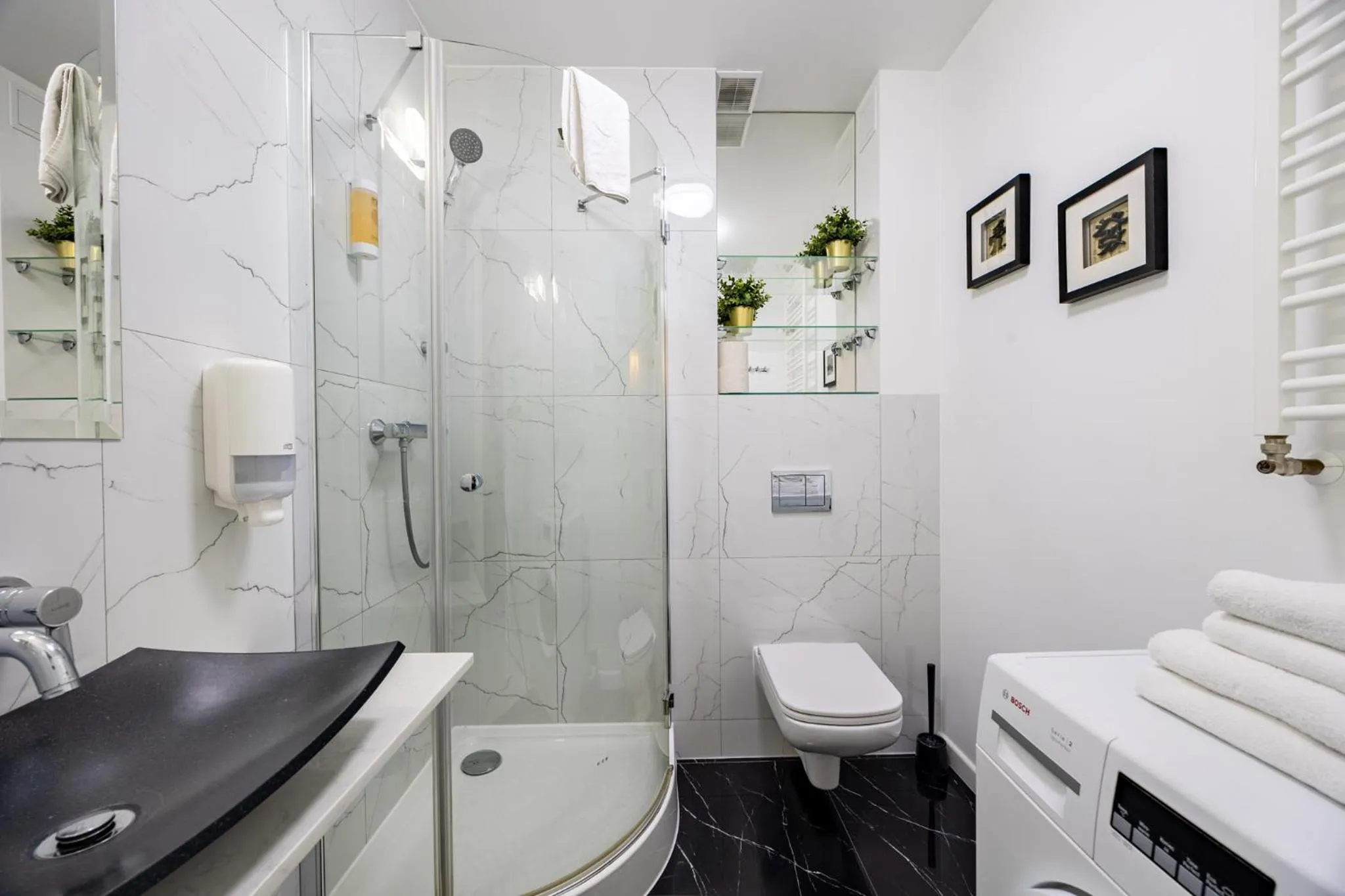 Shower in Apartamenty Rondo