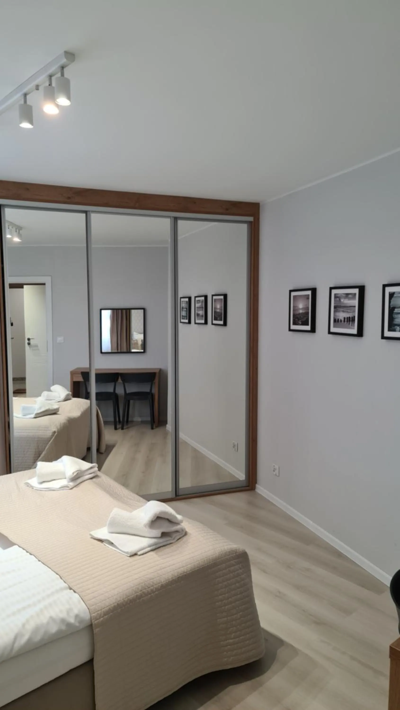 Restaurant/places to eat, Bed in Apartamenty Rondo