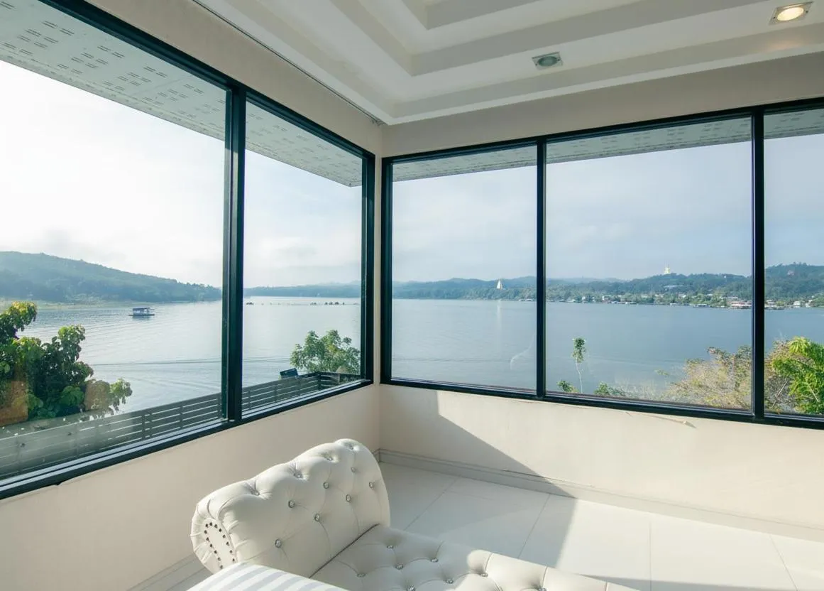 Seating area in Phornpailin Riverside Resort