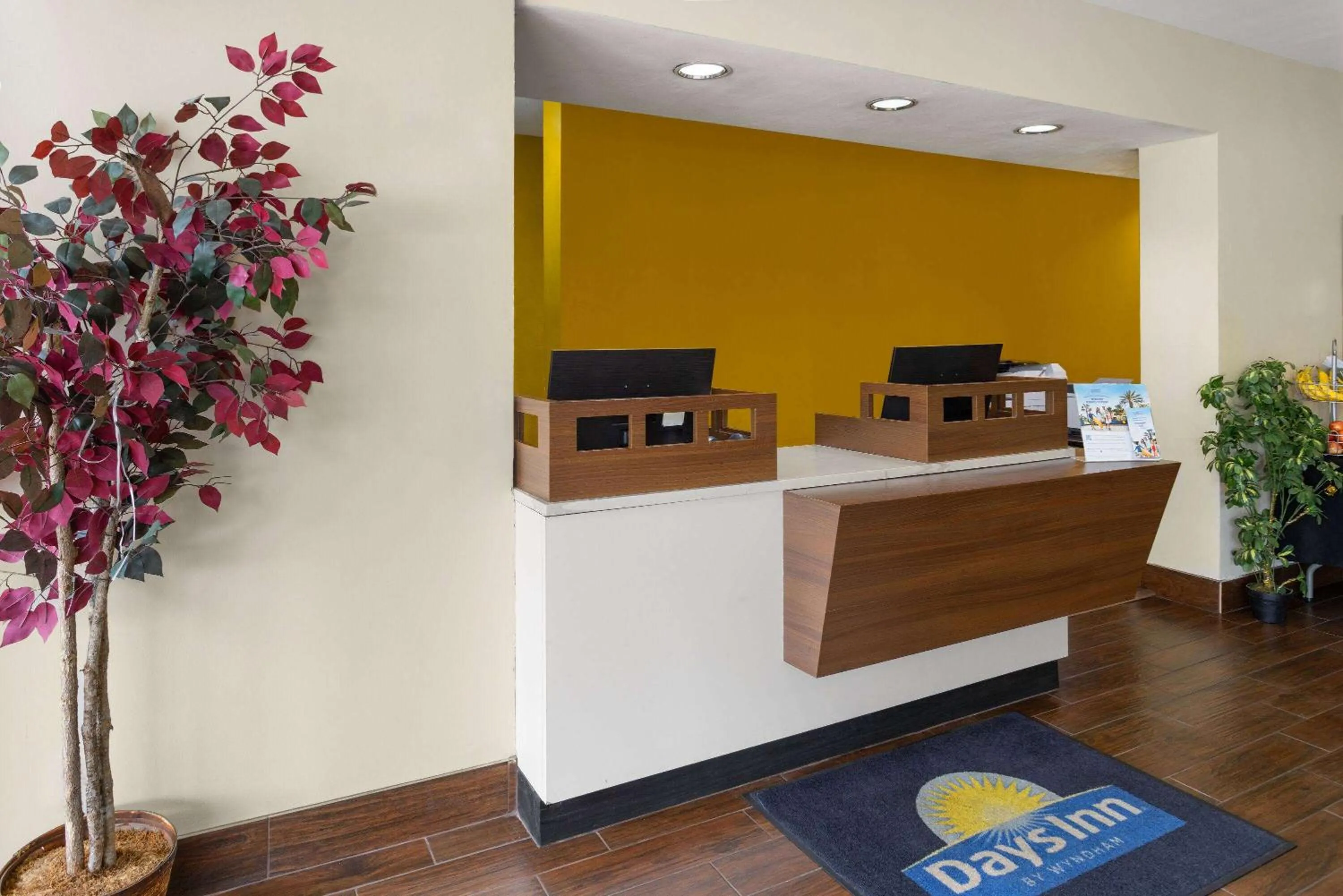 Lobby or reception in Days Inn by Wyndham Pottstown