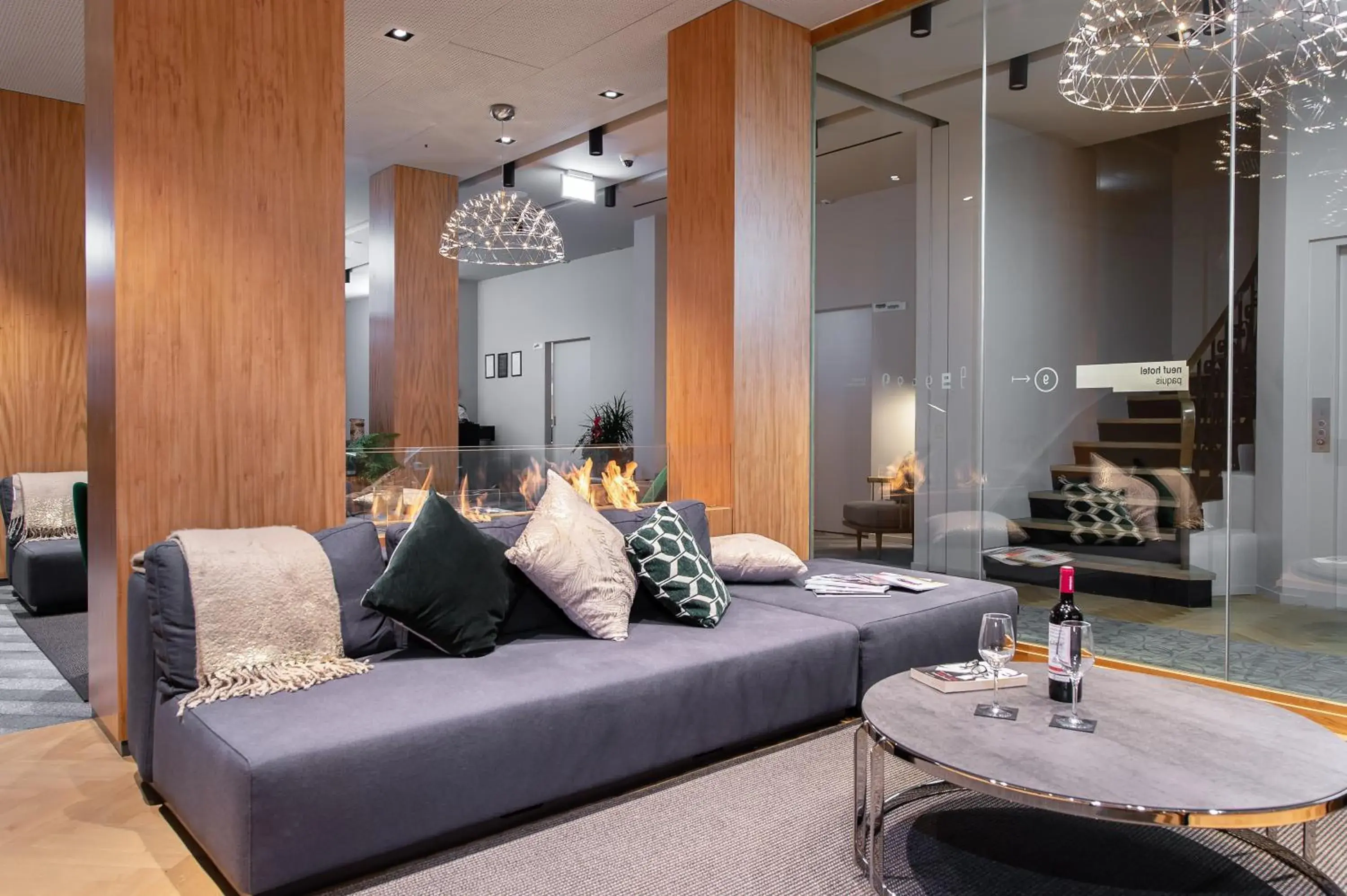 Living room in 9Hotel Paquis Living room in 9Hotel Paquis