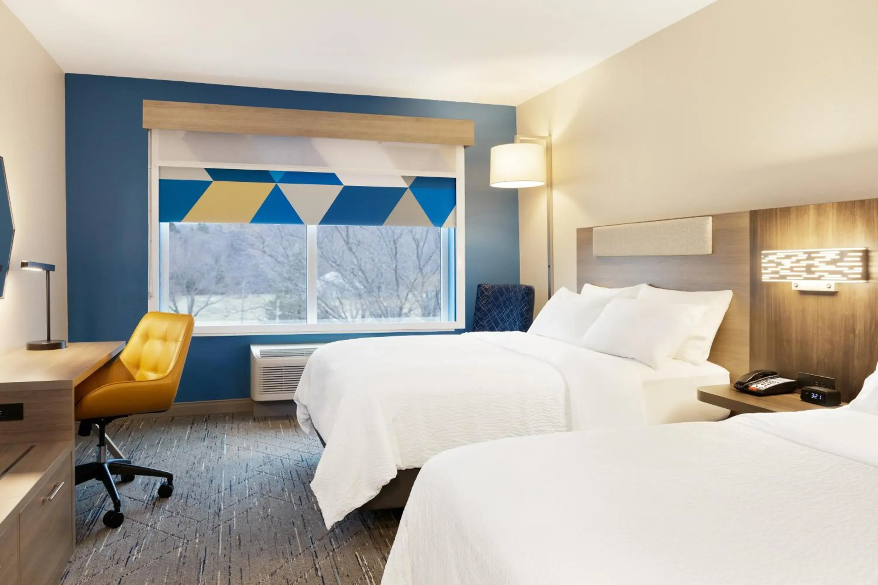 Double Room with Two Double Beds - Disability Access in Holiday Inn Express Williamston by IHG Double Room with Two Double Beds - Disability Access in Holiday Inn Express Williamston by IHG