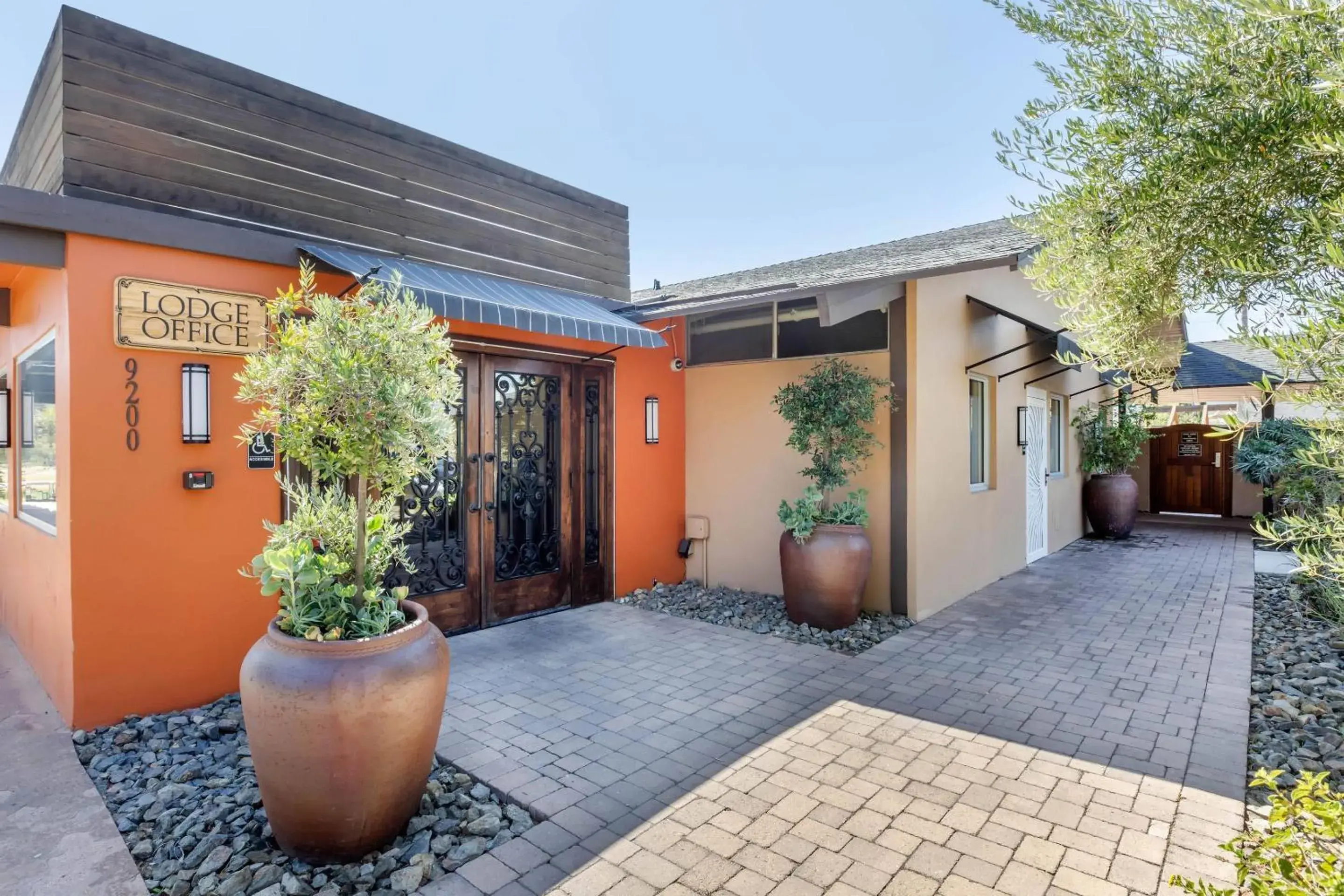 Property building in Carlton Oaks Lodge, an Ascend Collection Hotel Property building in Carlton Oaks Lodge, an Ascend Collection Hotel