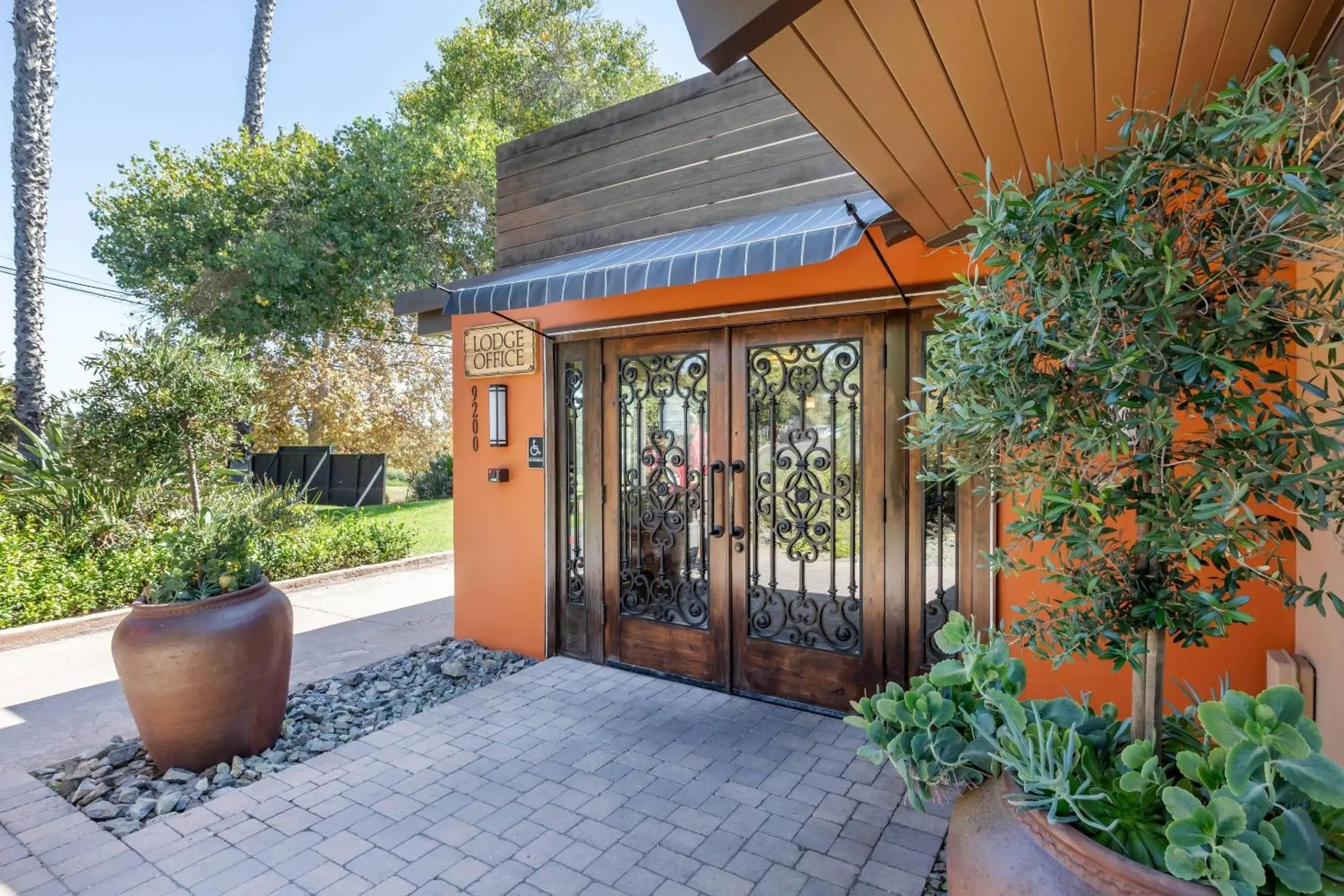 Property building in Carlton Oaks Lodge, an Ascend Collection Hotel Property building in Carlton Oaks Lodge, an Ascend Collection Hotel