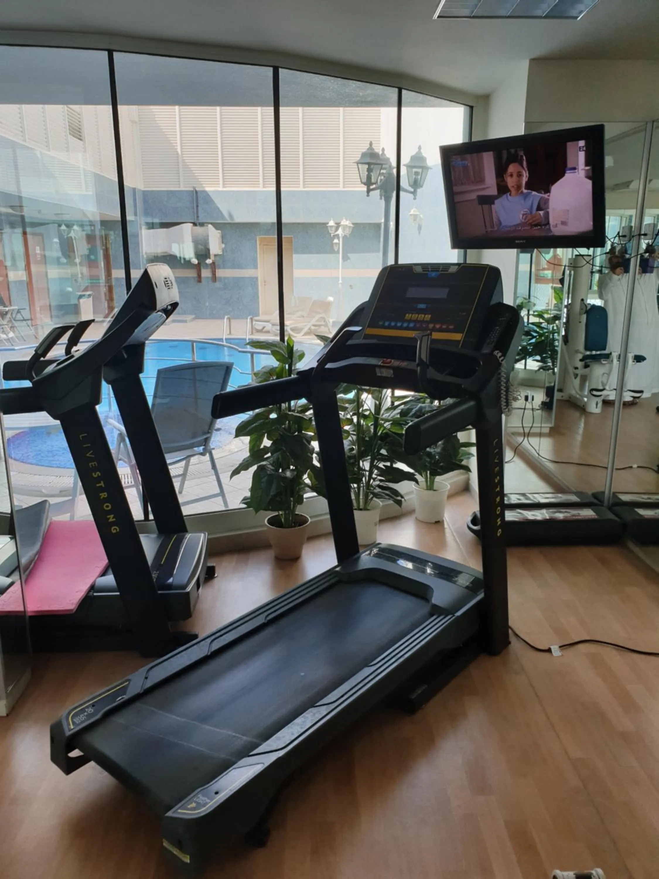 Fitness centre/facilities in Platinum Hotel Apartments