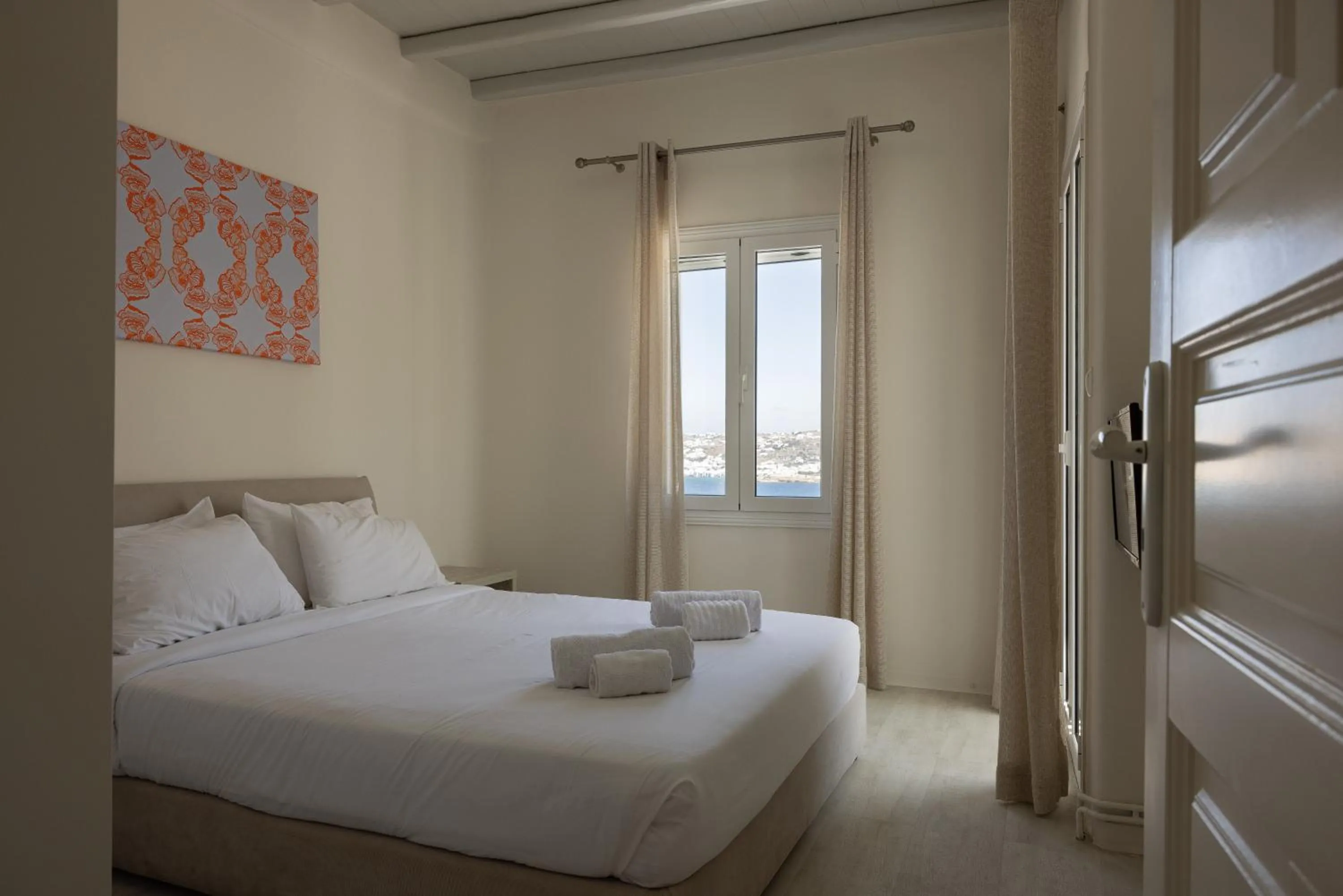 Balcony/Terrace, Bed in Amaris Mykonian Residence