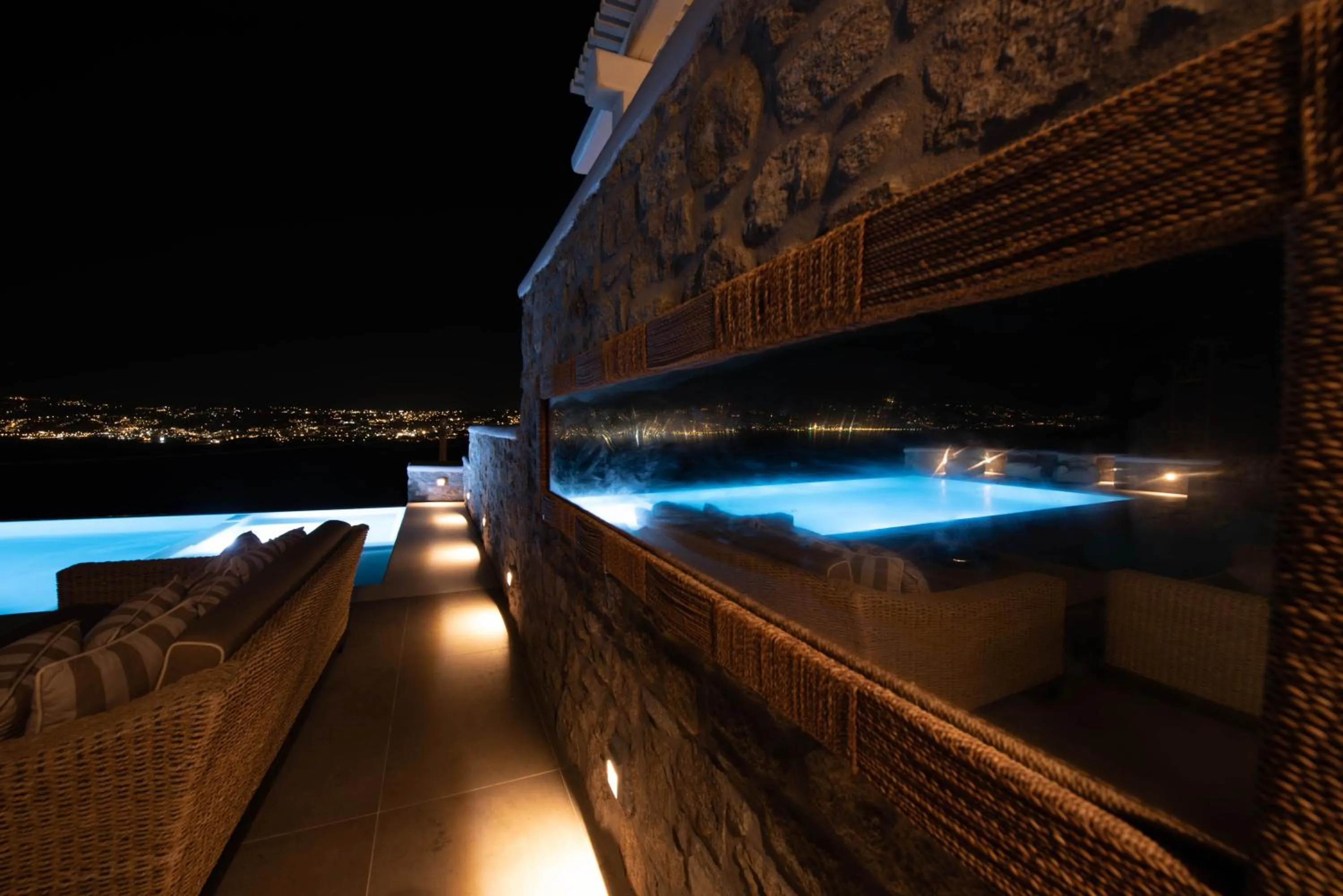 Amaris Mykonian Residence