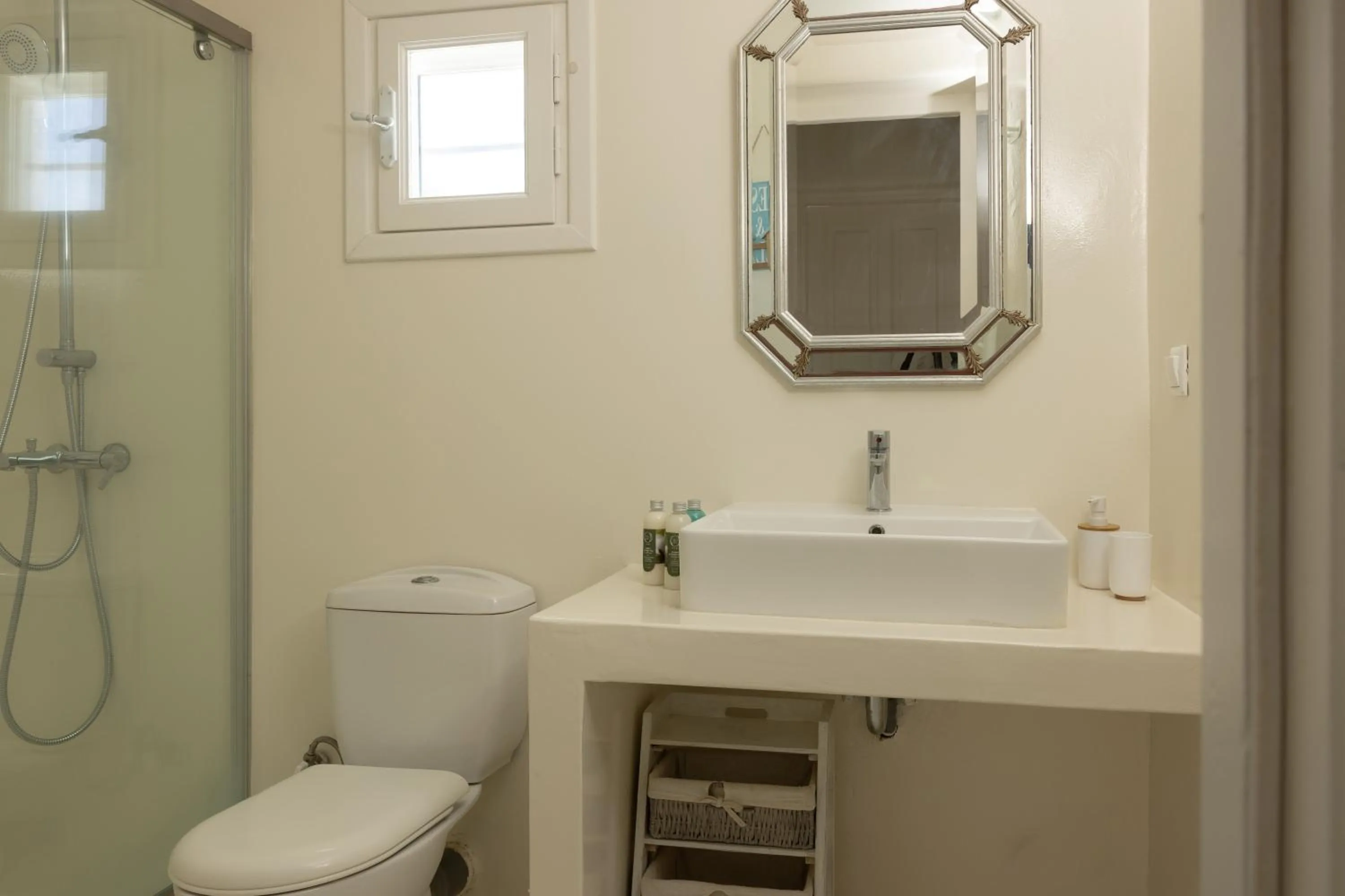 Amaris Mykonian Residence