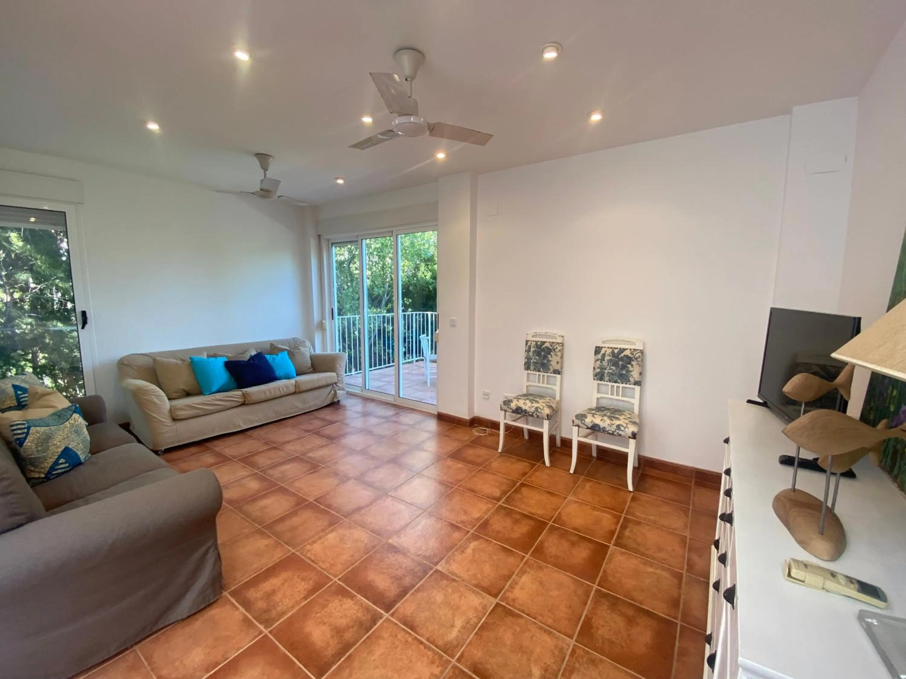 TV and multimedia in Travel Habitat Benicassim