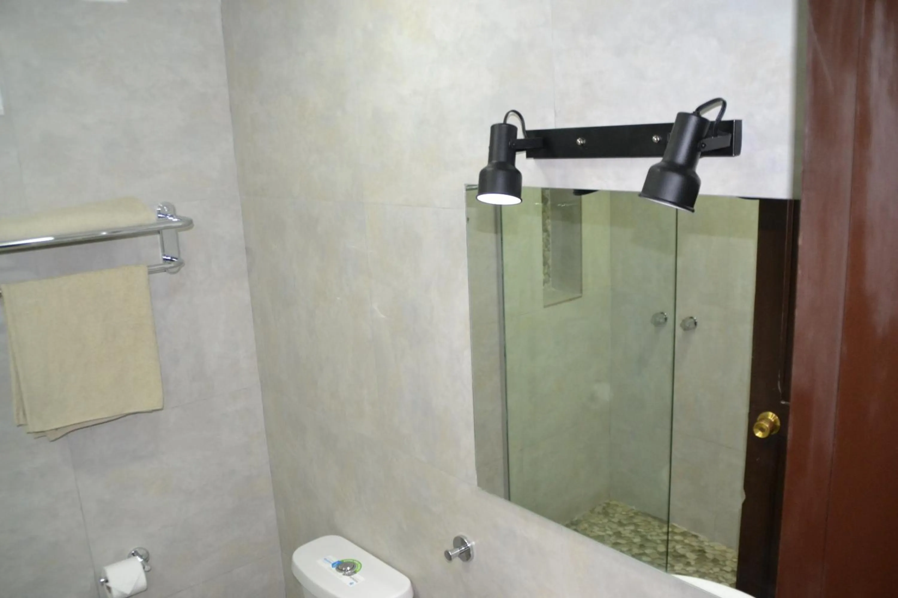 Bathroom in Hotel Sagarnaga