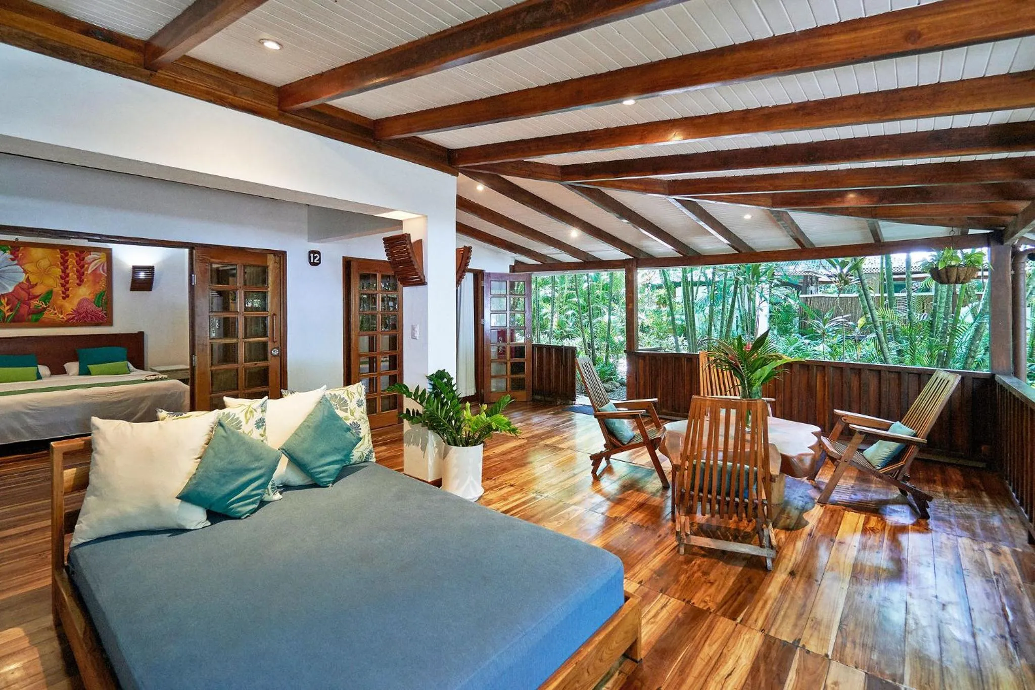 Hotel Tropico Latino