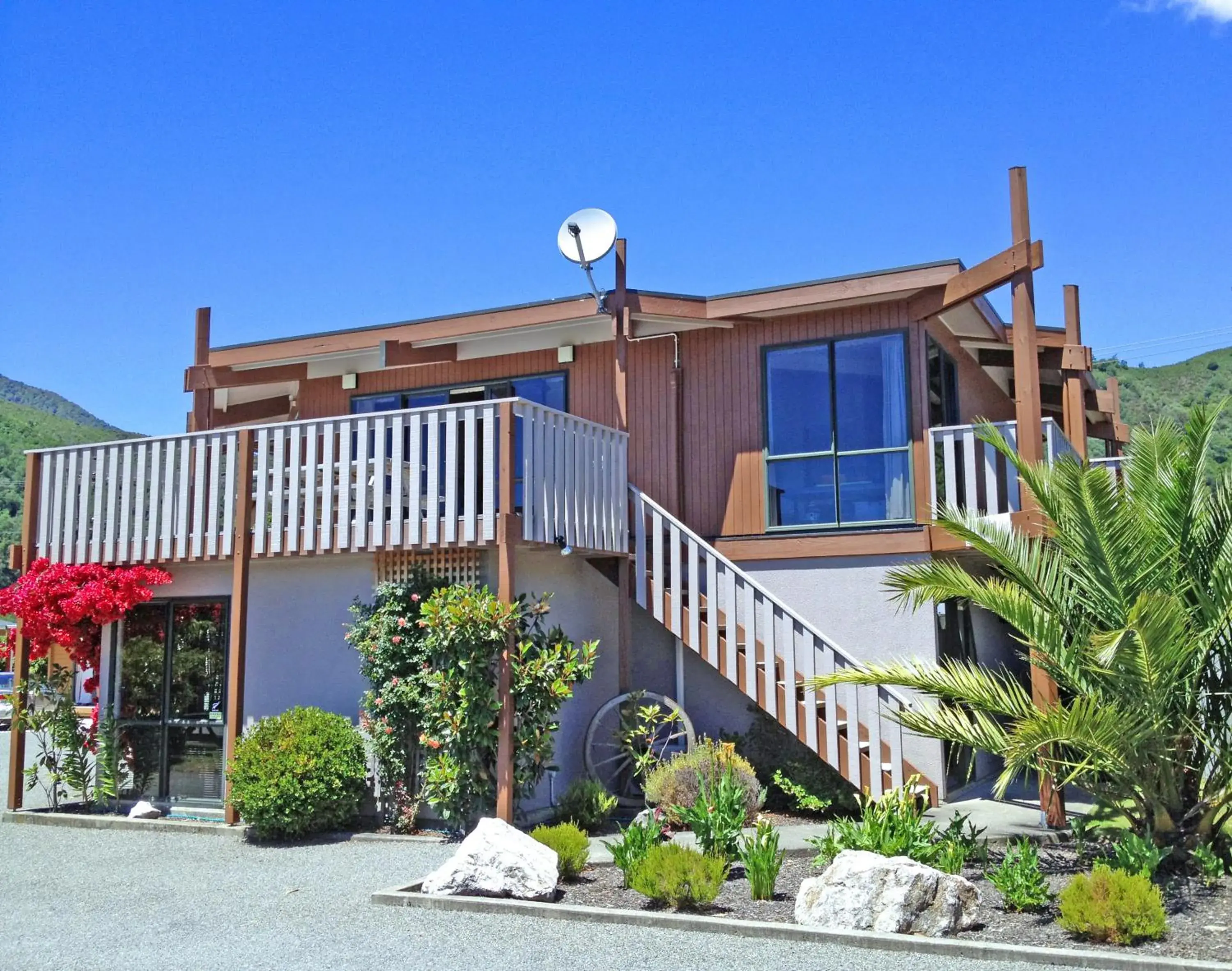 Facade/entrance in Picton Campervan Park Facade/entrance in Picton Campervan Park