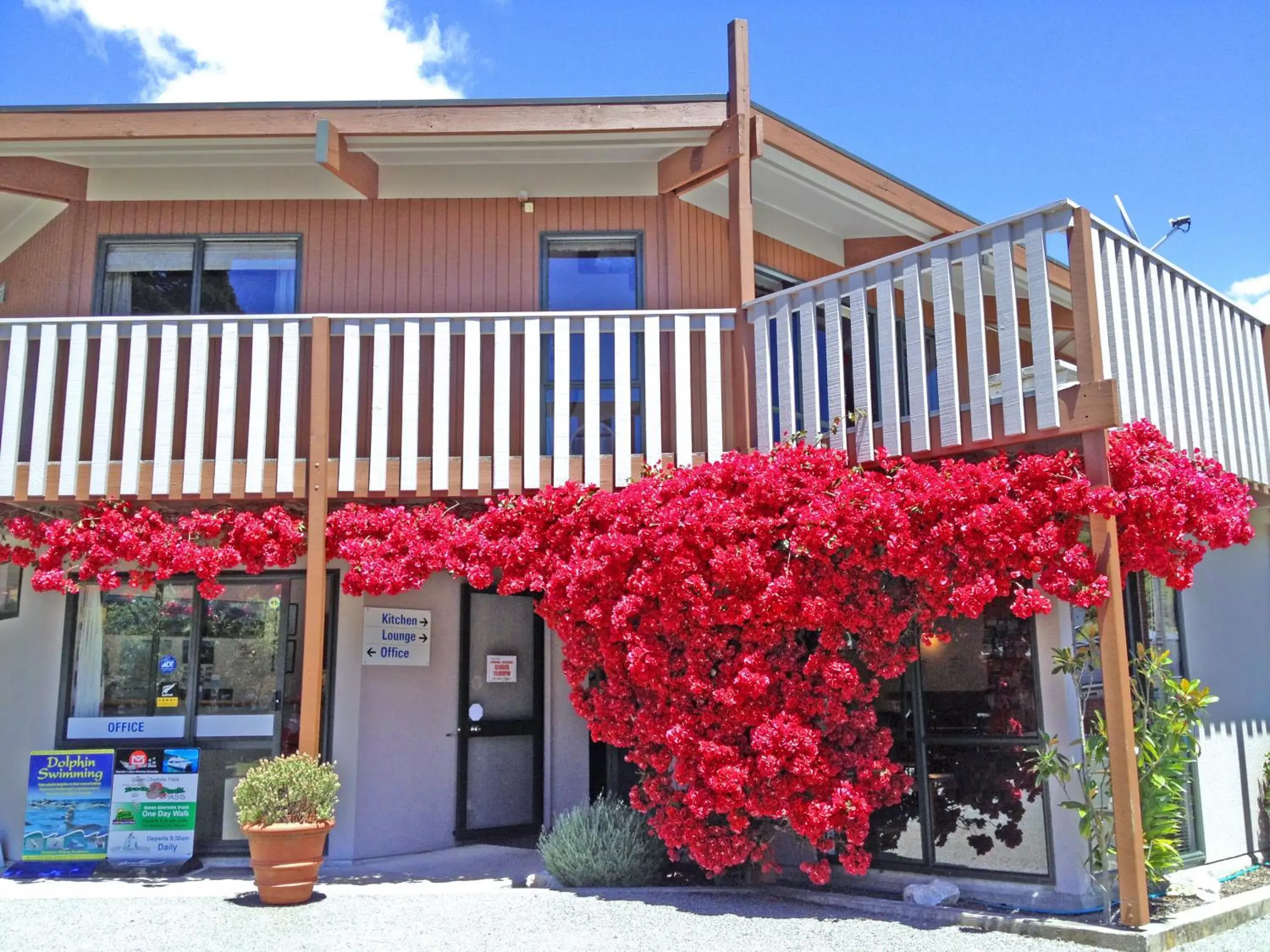 Facade/entrance in Picton Campervan Park Facade/entrance in Picton Campervan Park