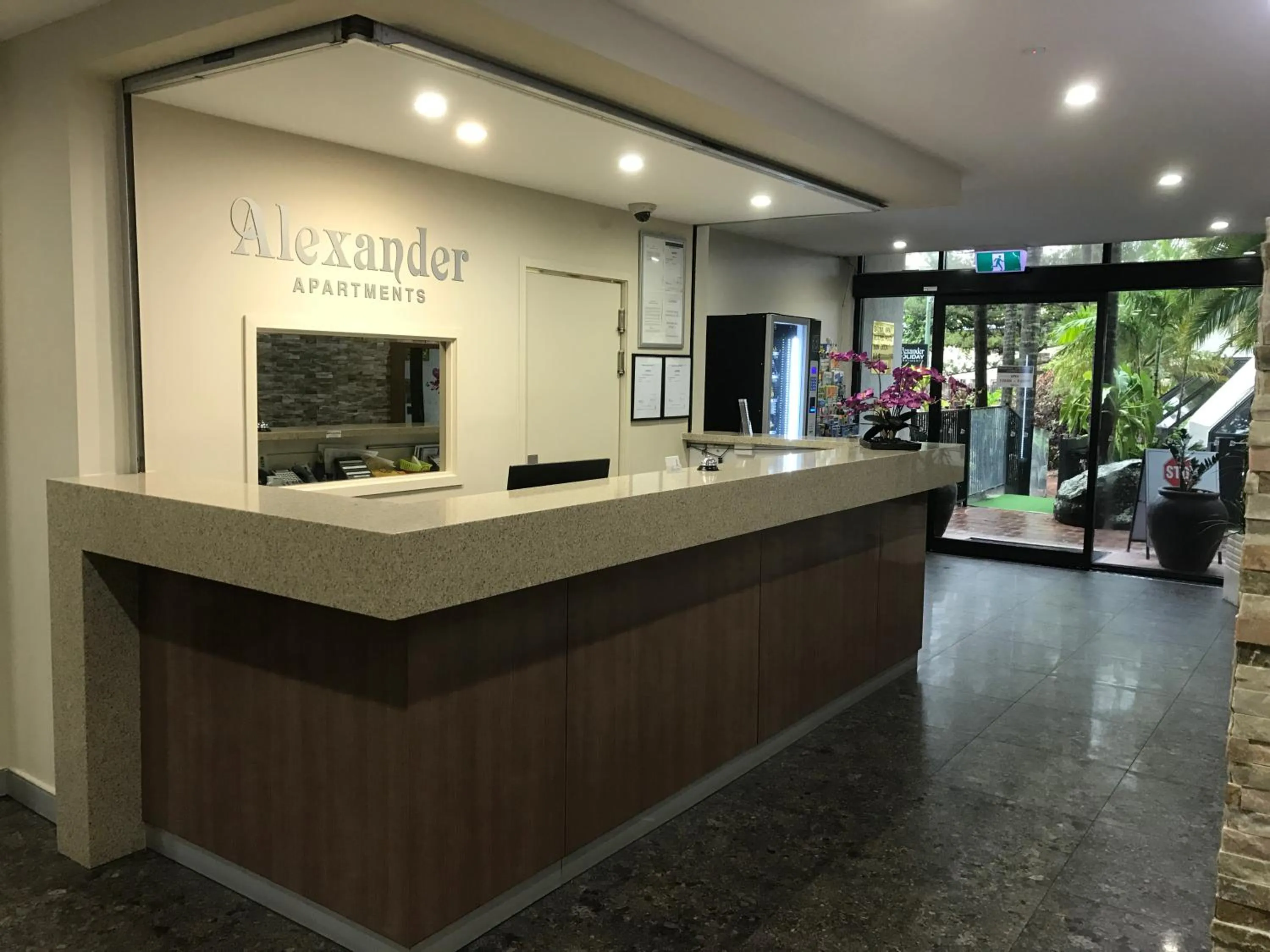 Lobby or reception in Alexander Holiday Apartments