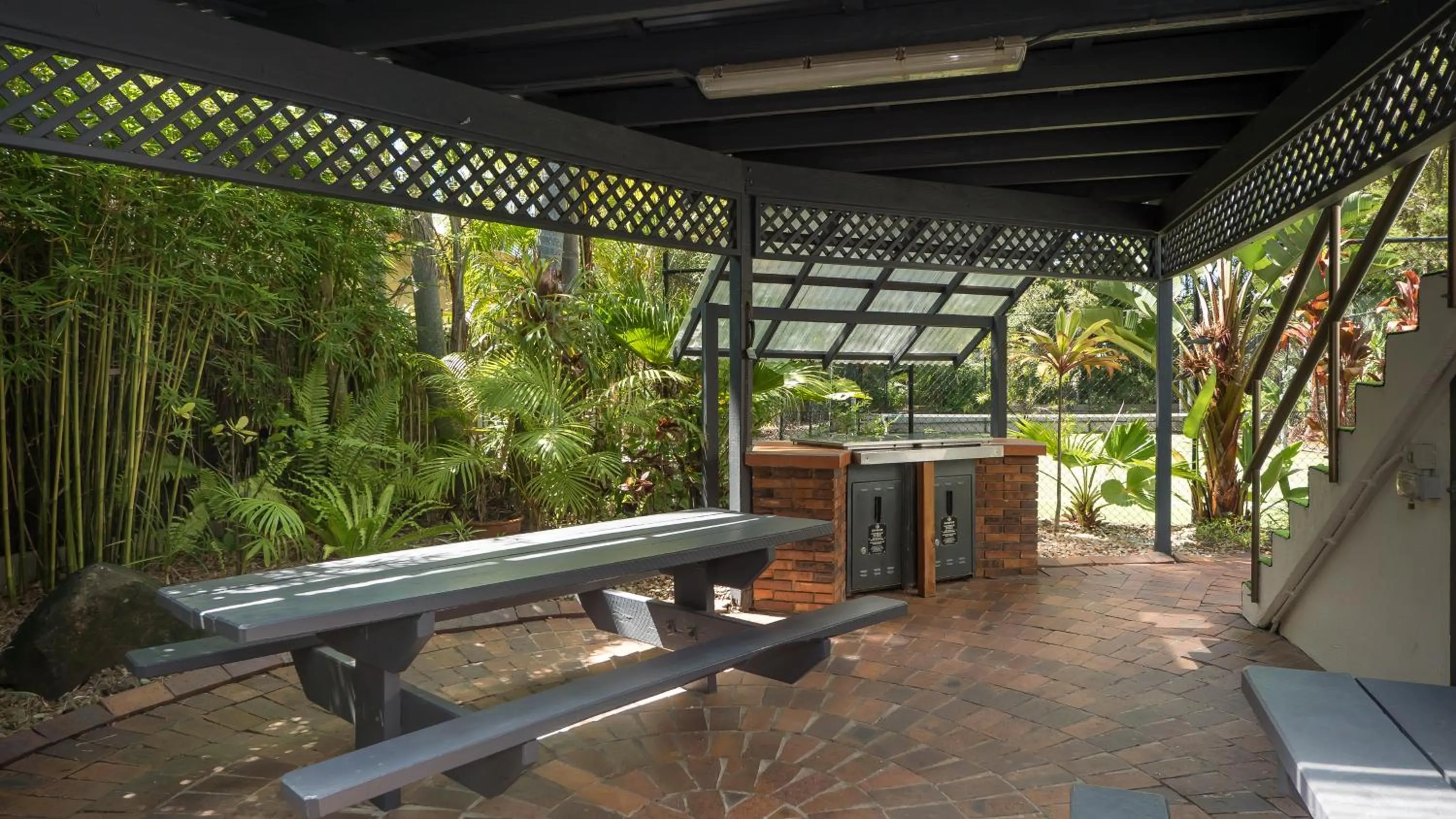 BBQ facilities in Alexander Holiday Apartments