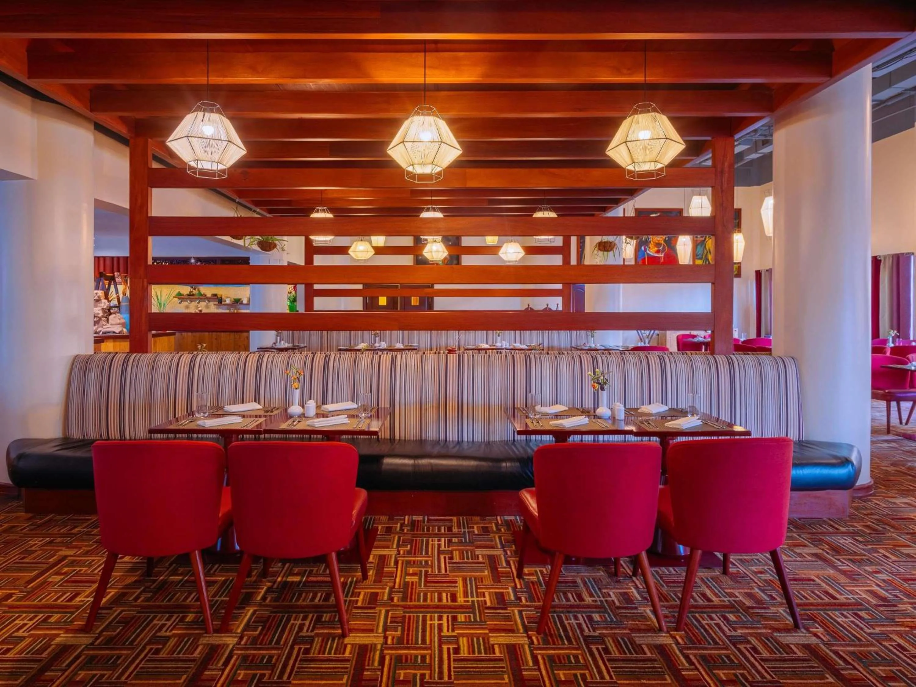 Restaurant/places to eat in Mövenpick Hotel & Residences Nairobi