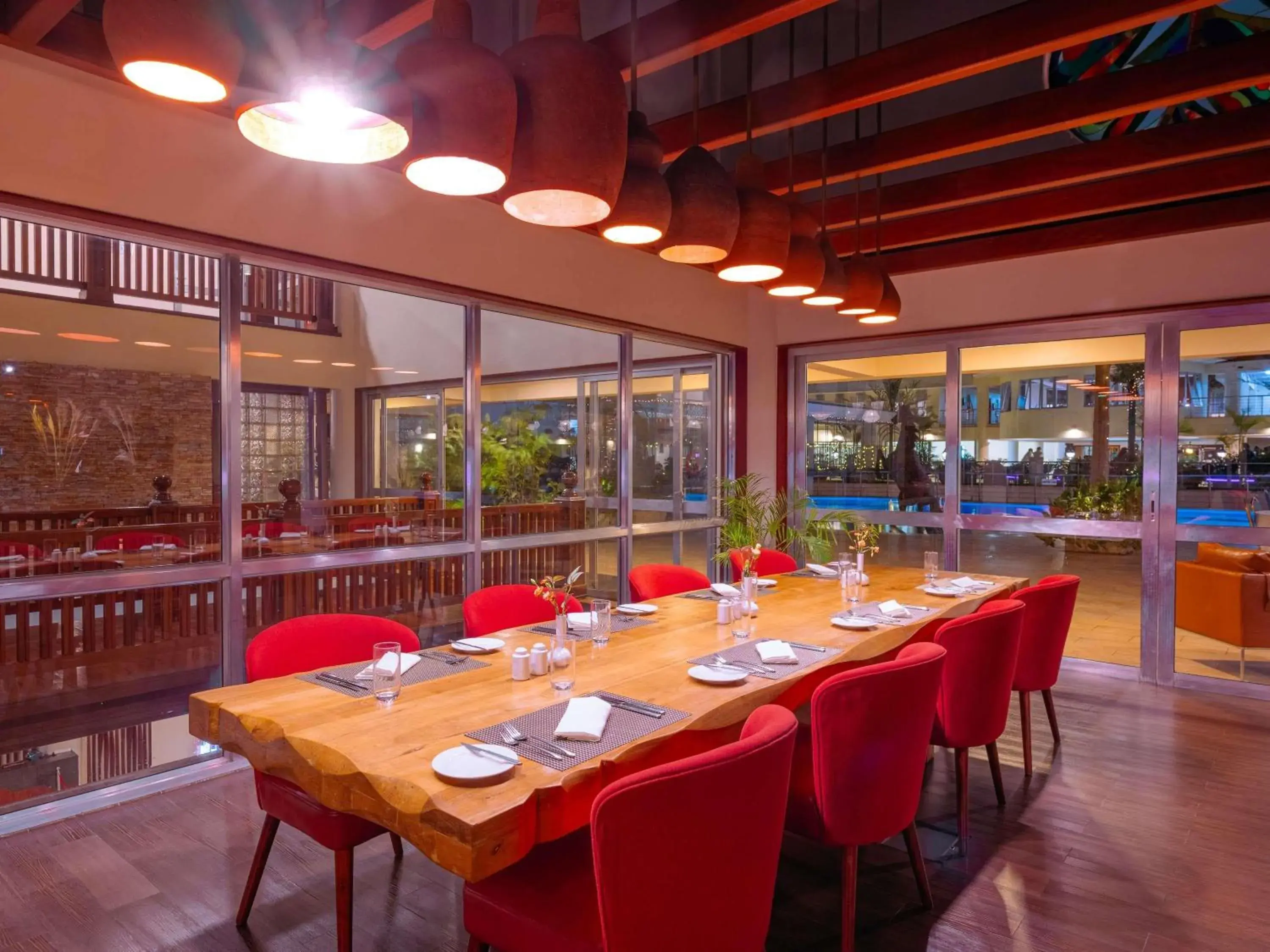 Restaurant/places to eat in Mövenpick Hotel & Residences Nairobi Restaurant/places to eat in Mövenpick Hotel & Residences Nairobi