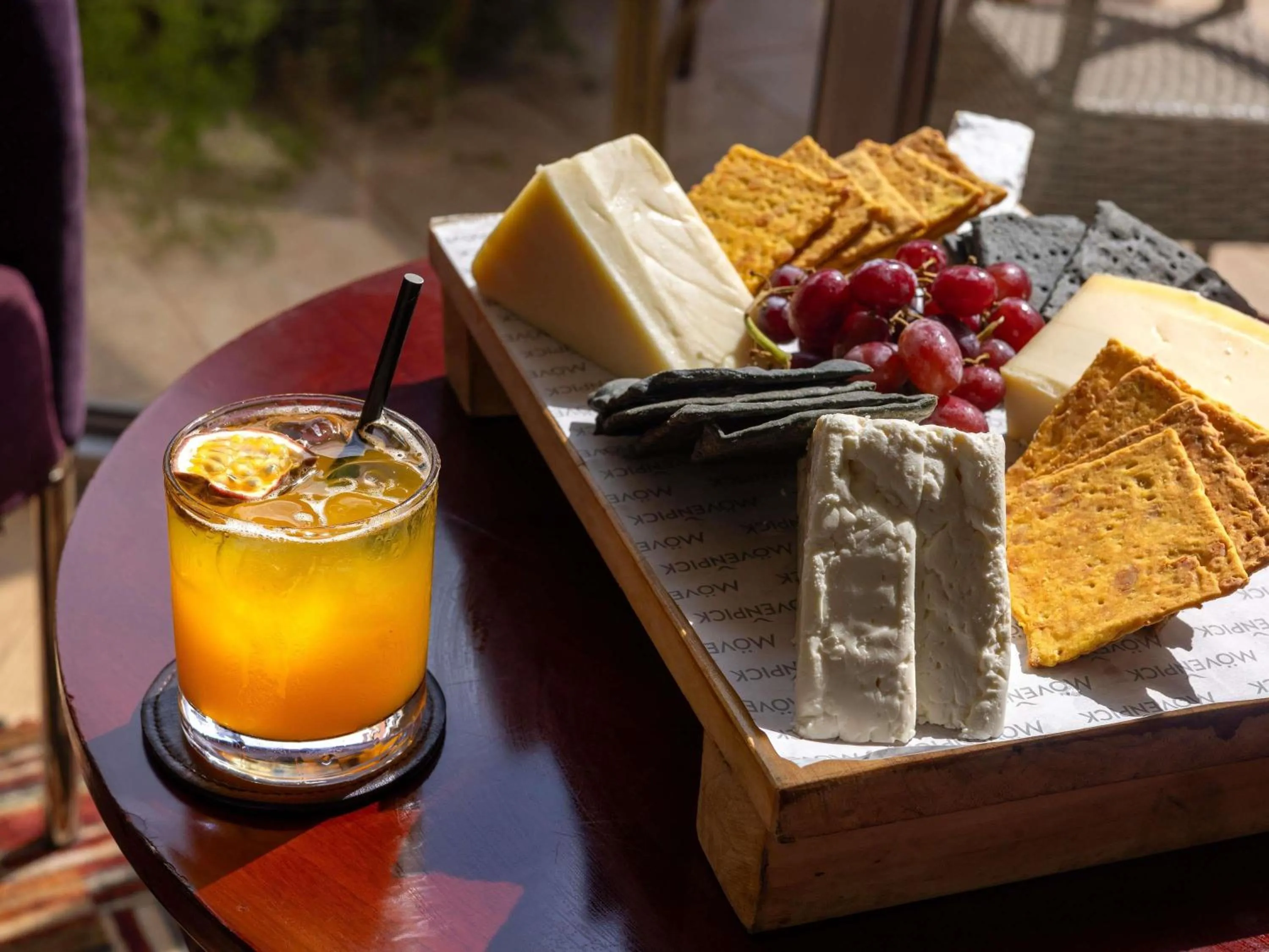 Lounge or bar in Mövenpick Hotel & Residences Nairobi