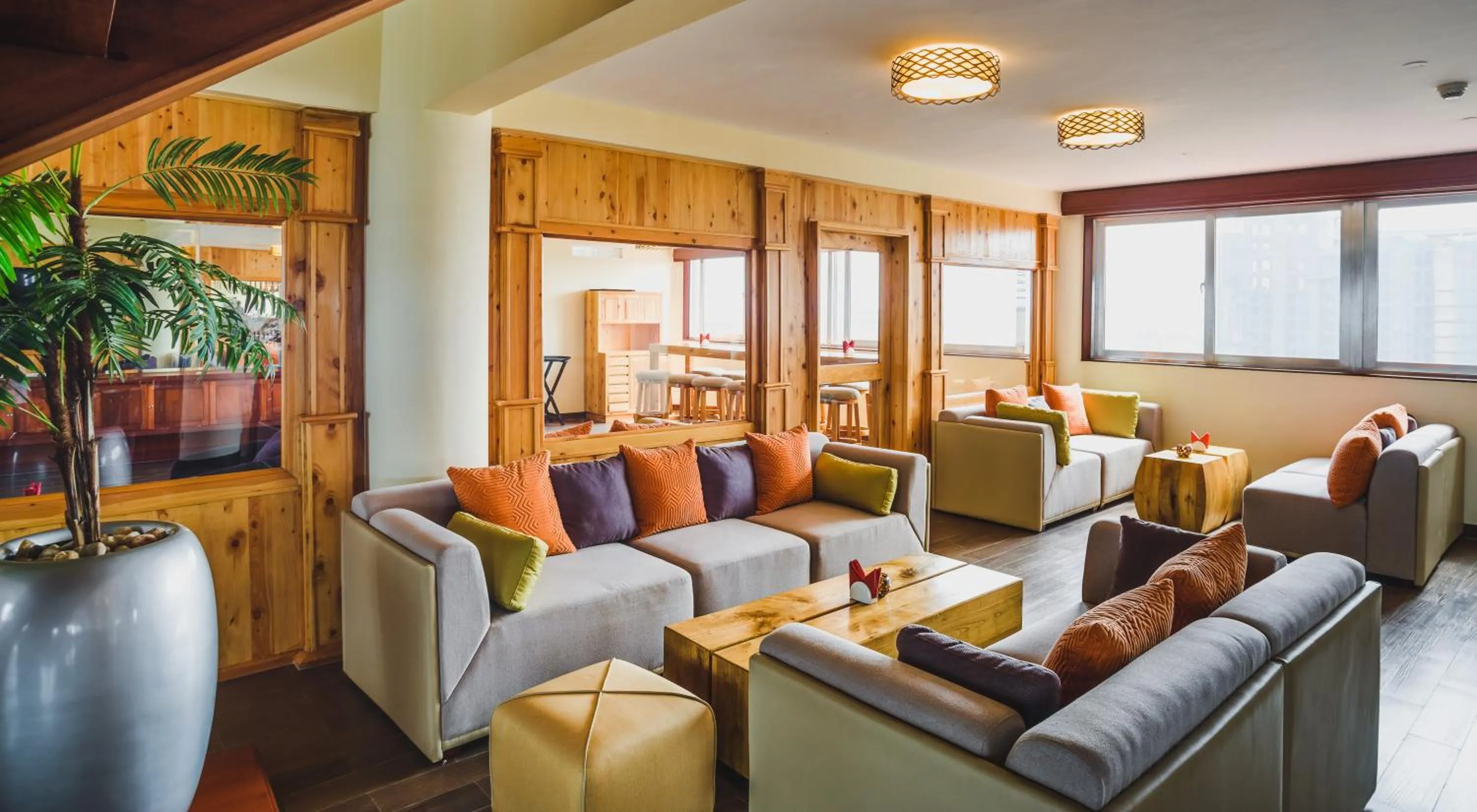 Restaurant/places to eat in Mövenpick Hotel & Residences Nairobi