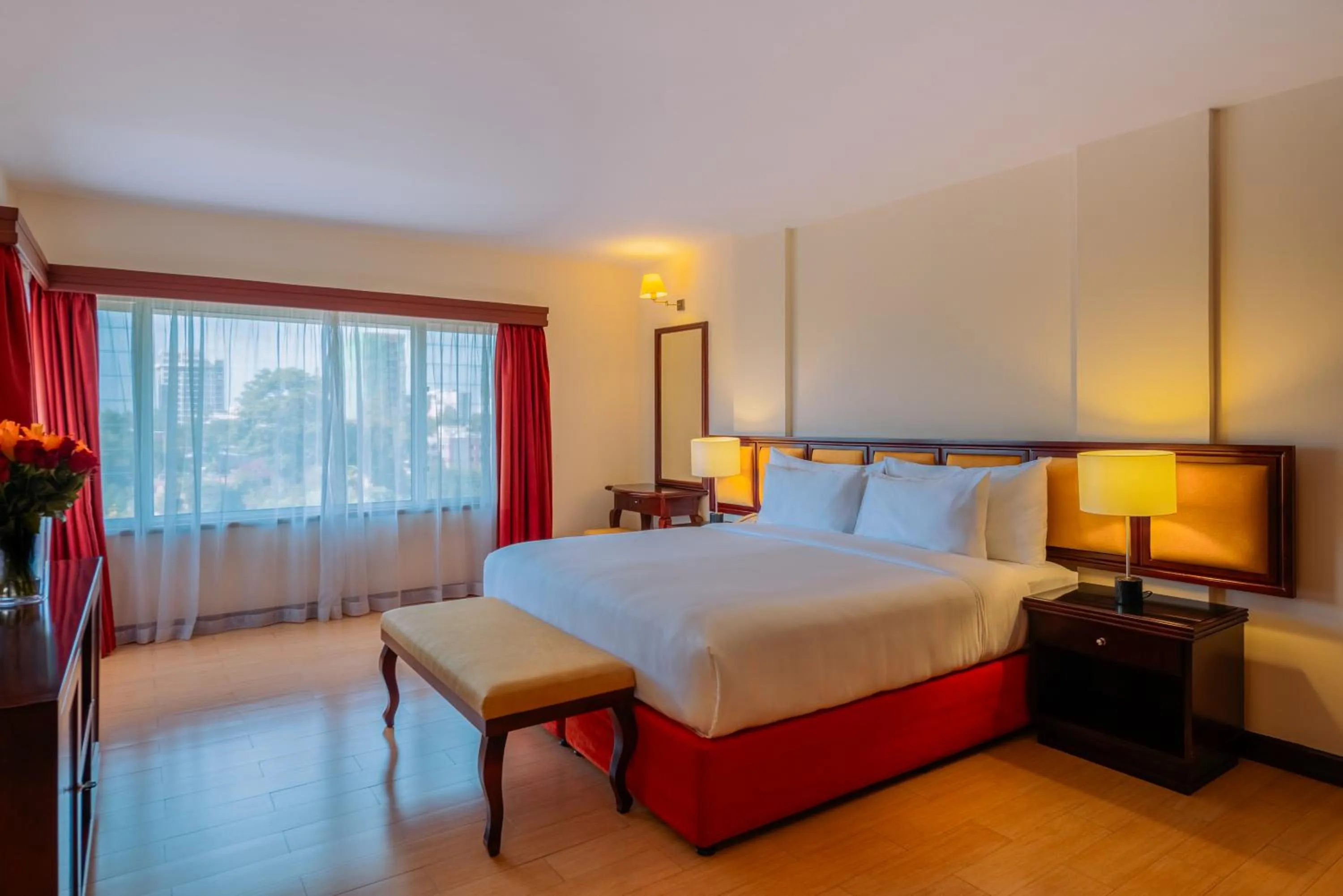 Bed in Mövenpick Hotel & Residences Nairobi