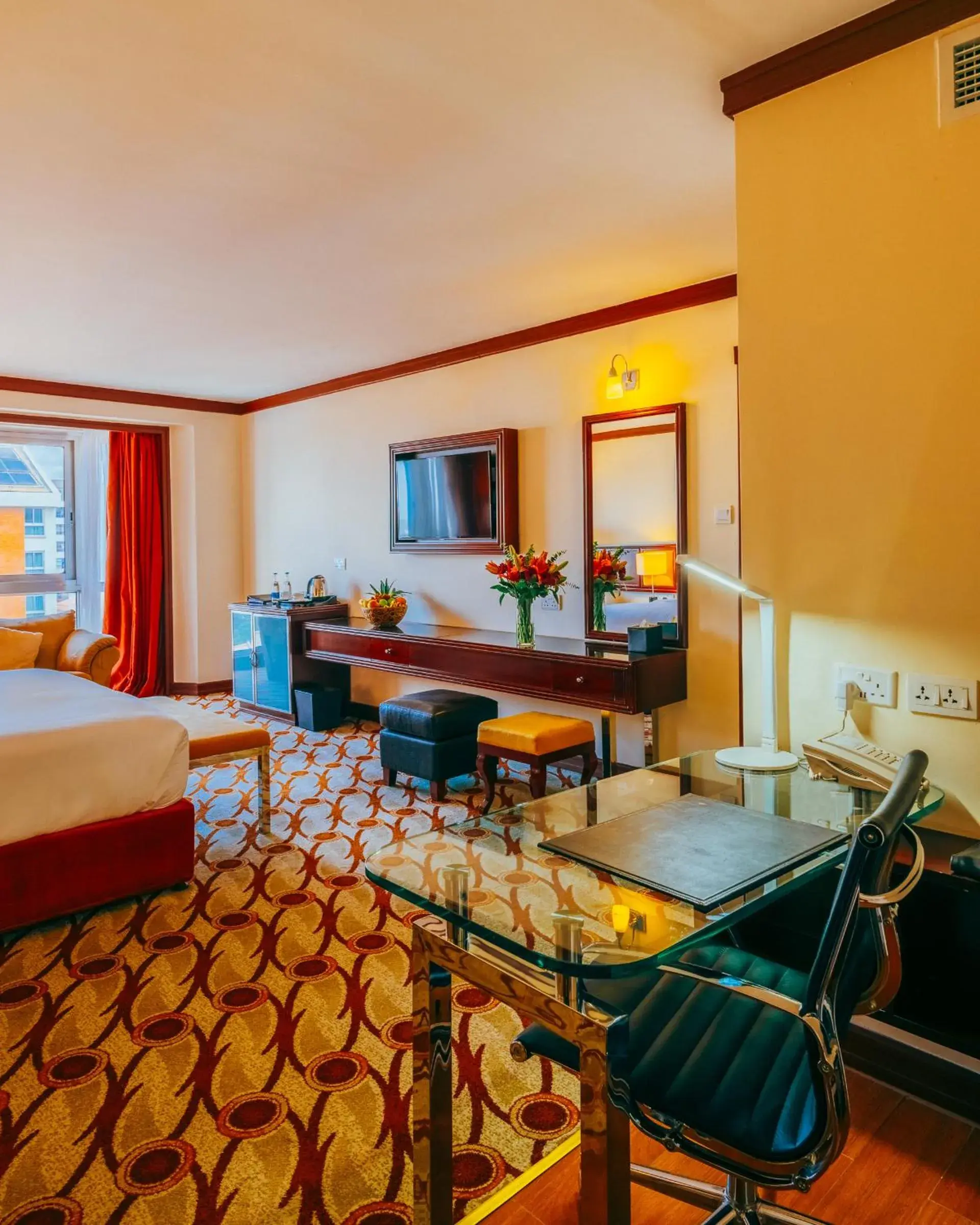 Property building, Bed in Mövenpick Hotel & Residences Nairobi Property building, Bed in Mövenpick Hotel & Residences Nairobi