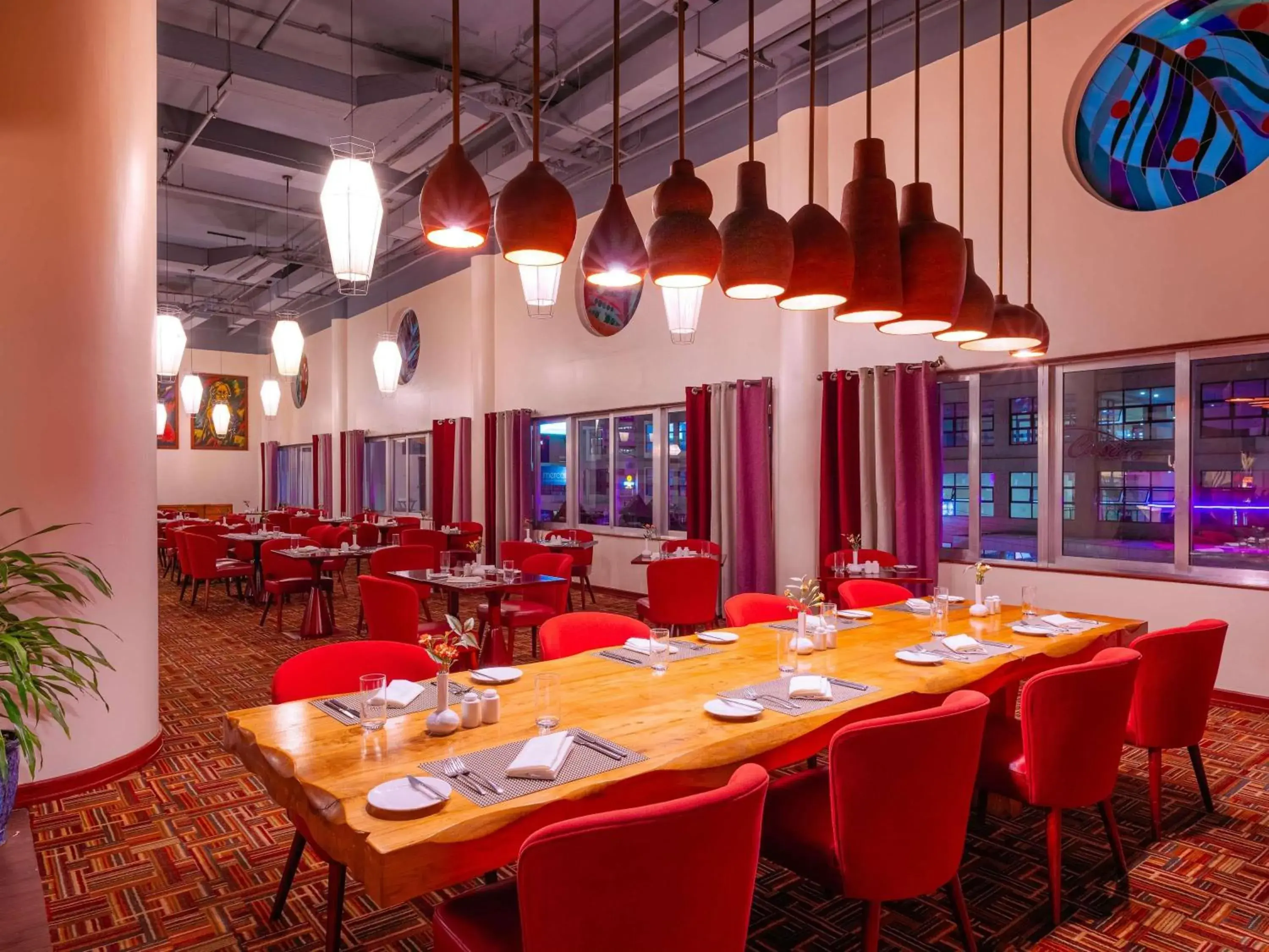 Restaurant/places to eat in Mövenpick Hotel & Residences Nairobi Restaurant/places to eat in Mövenpick Hotel & Residences Nairobi