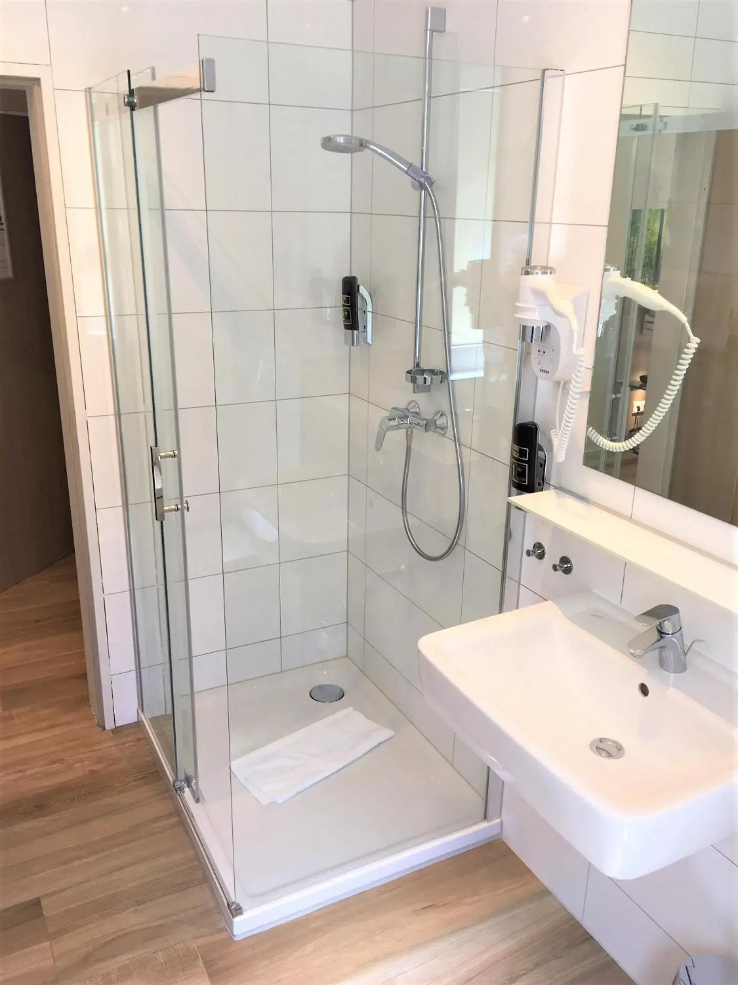 Double Room in Hotel Scheid Double Room in Hotel Scheid