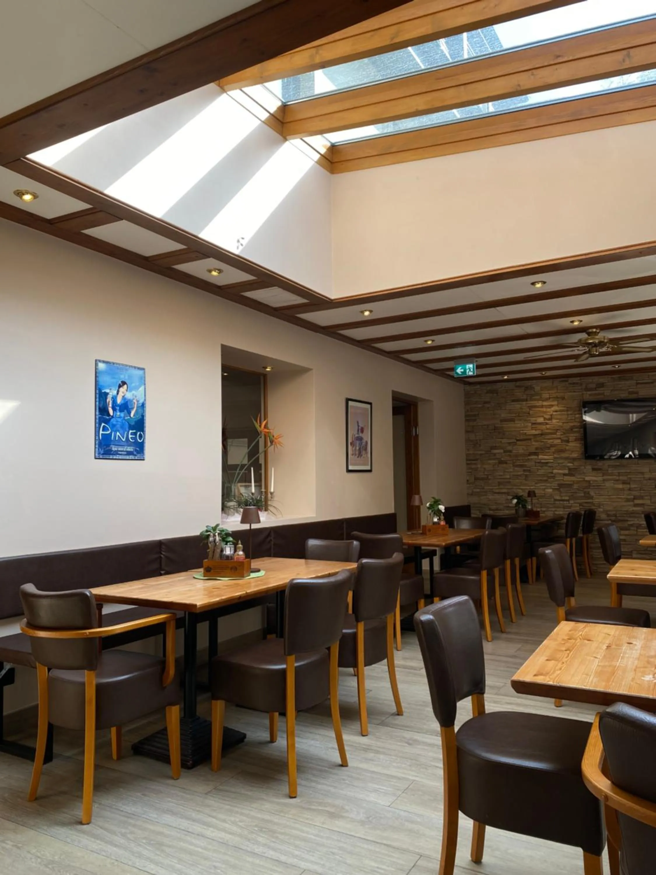 Restaurant/places to eat in Hotel Scheid