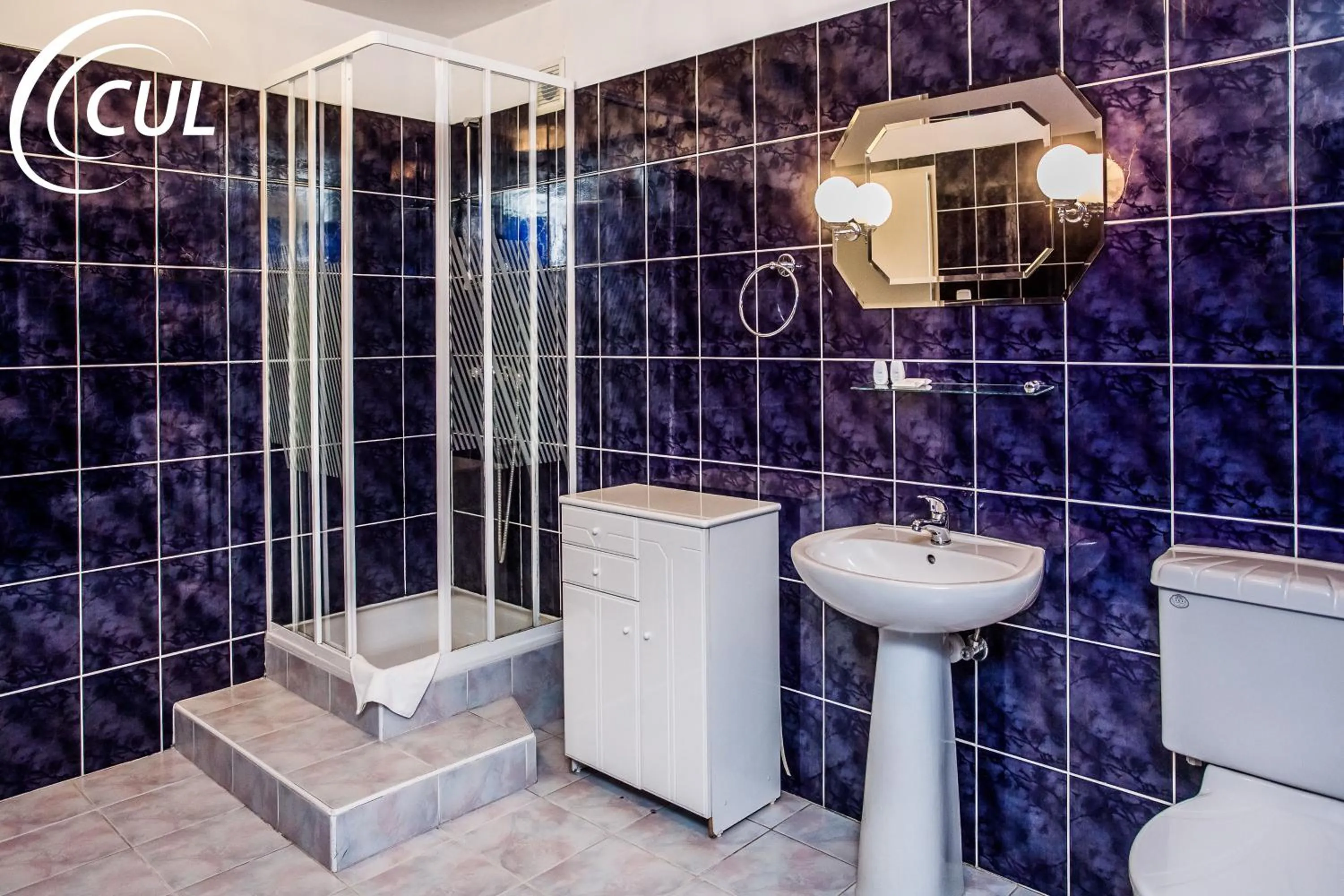 Shower in Dafne Zakopane