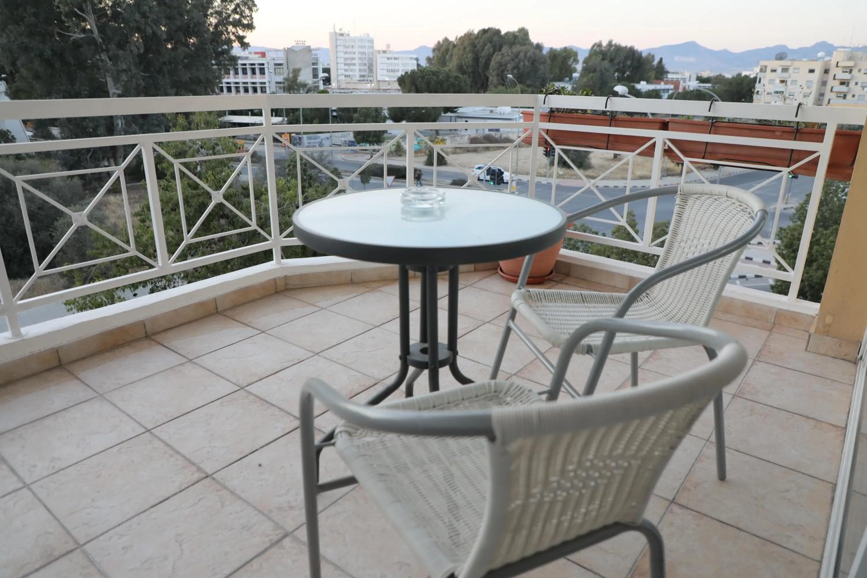 Balcony/Terrace in Bianco E U Apartment